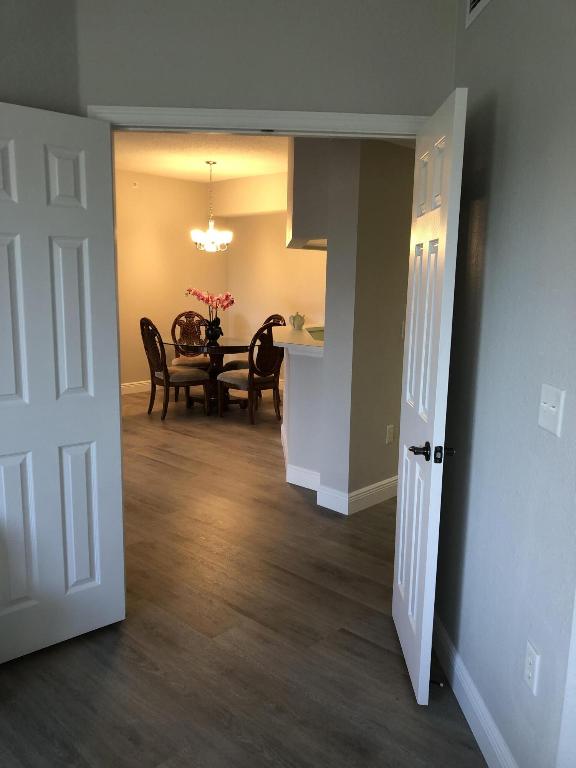 3023 Alcazar Place 305