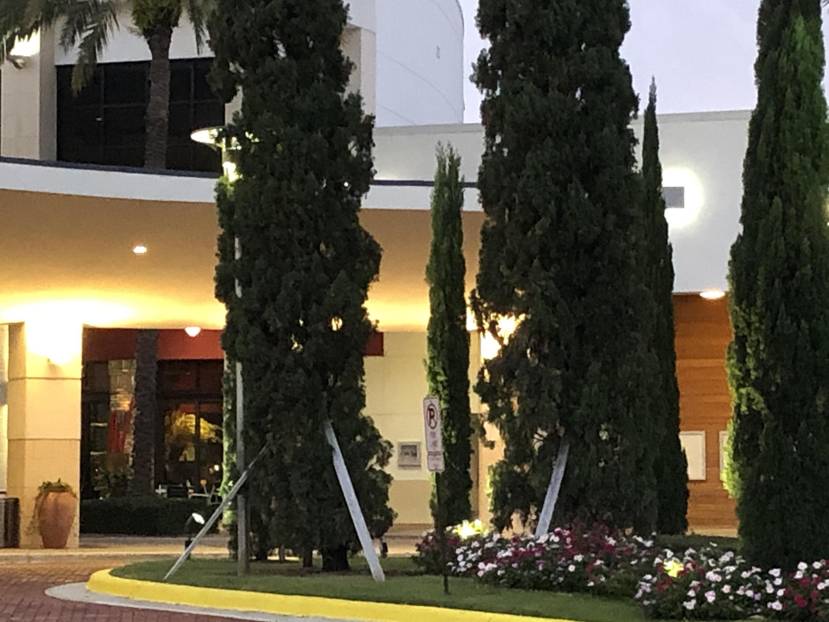 3023 Alcazar Place 305