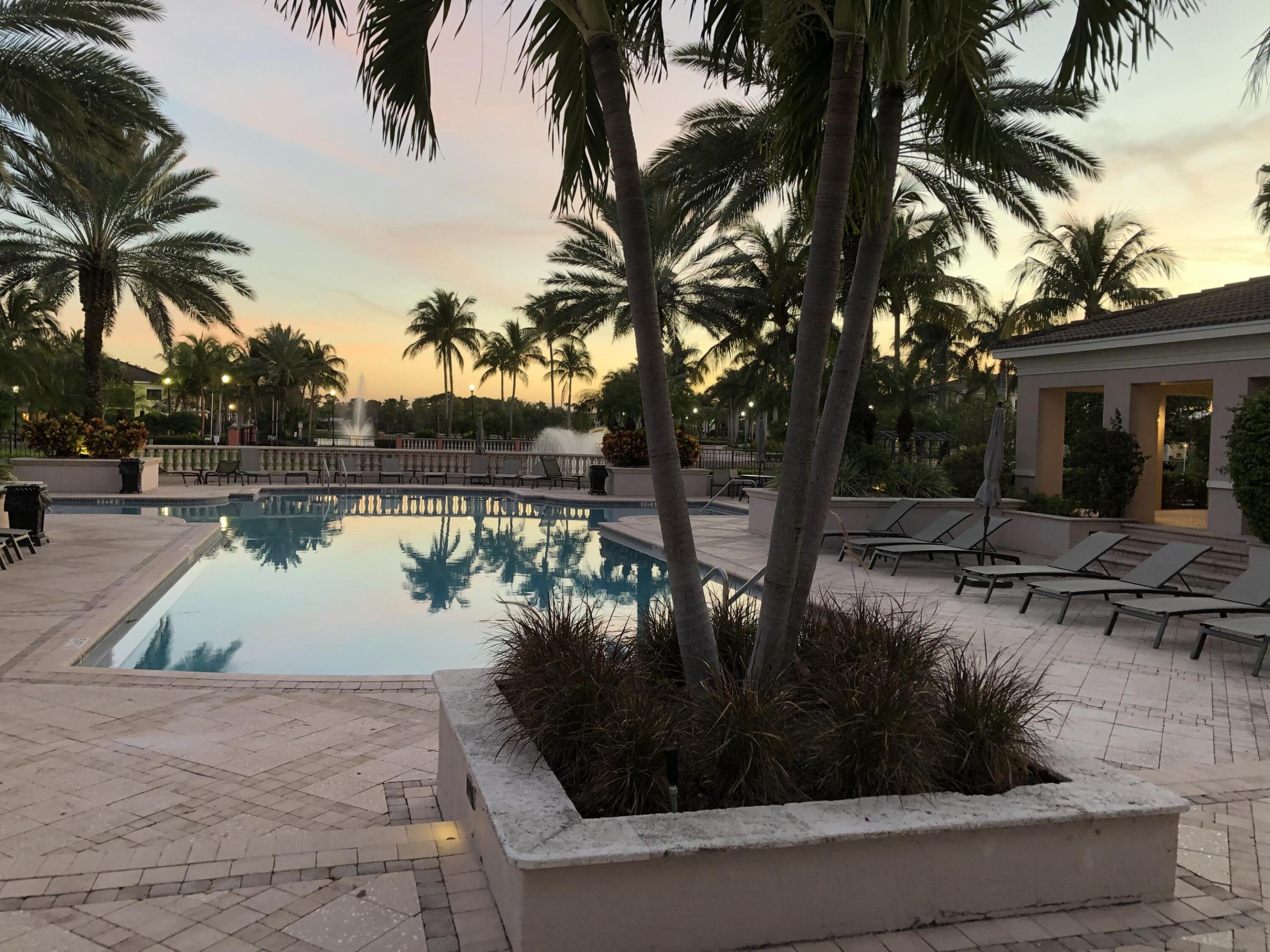 3023 Alcazar Place 305