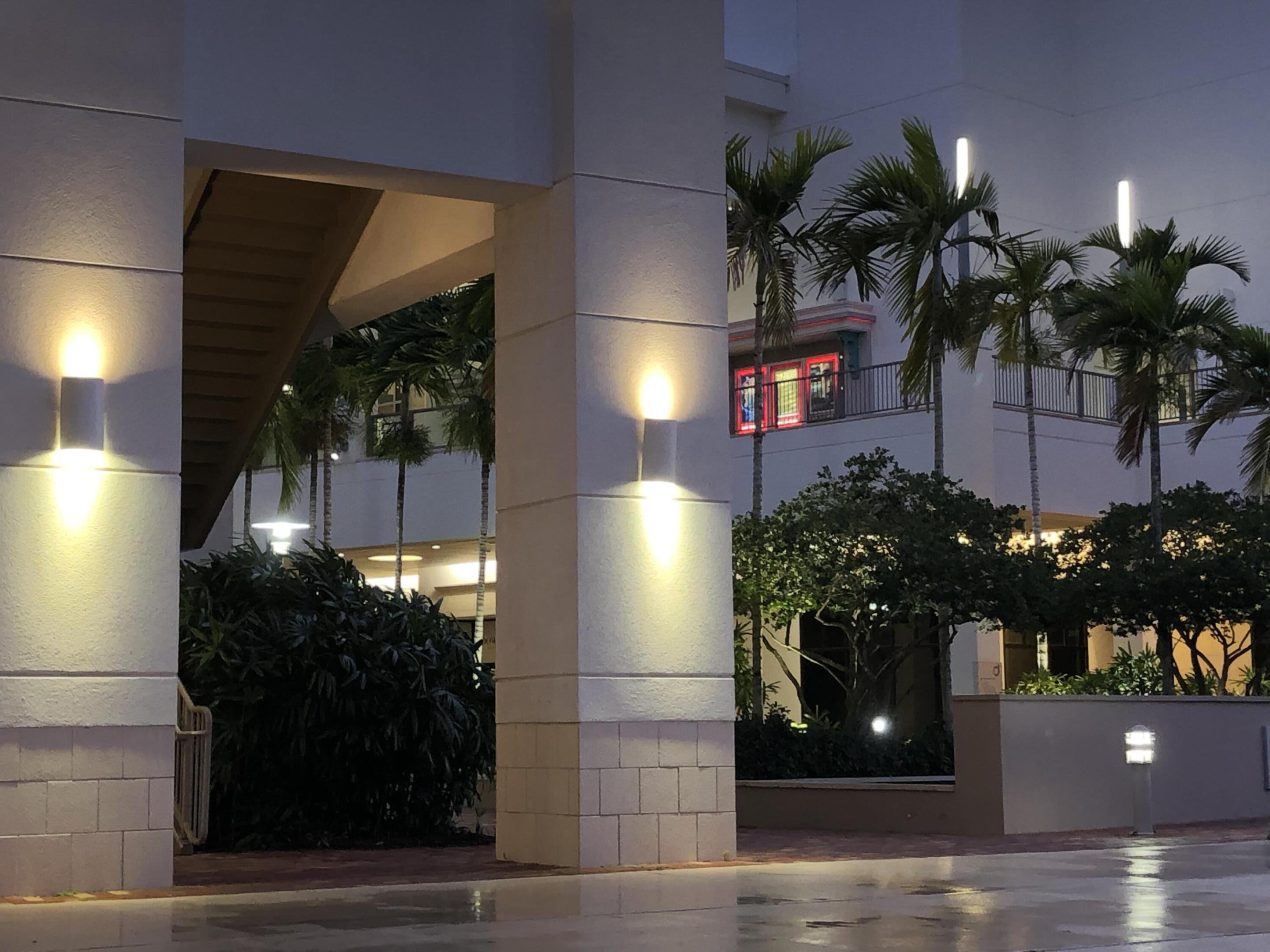 3023 Alcazar Place 305