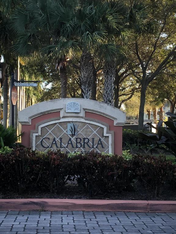 3023 Alcazar Place 305