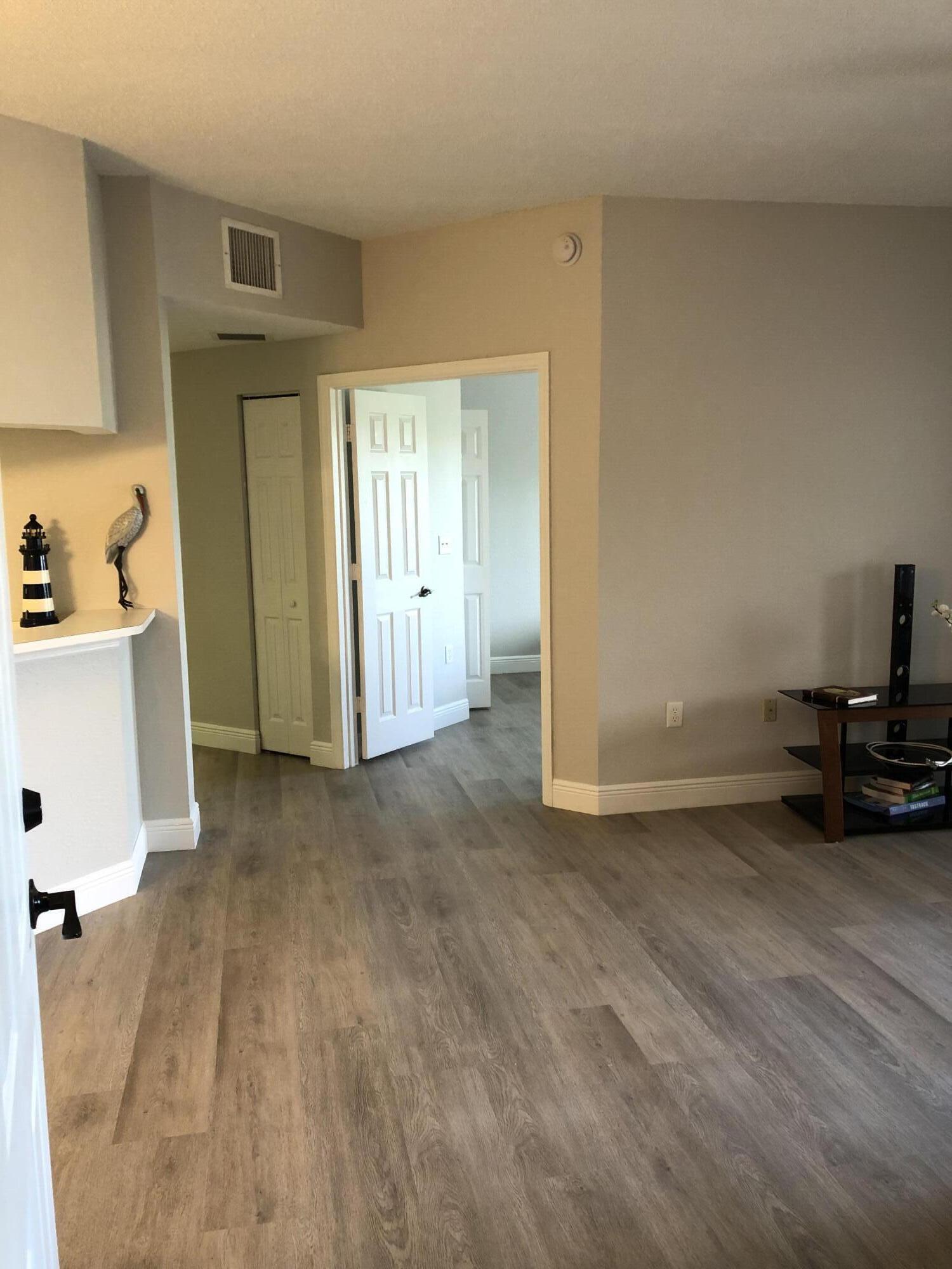 3023 Alcazar Place 305