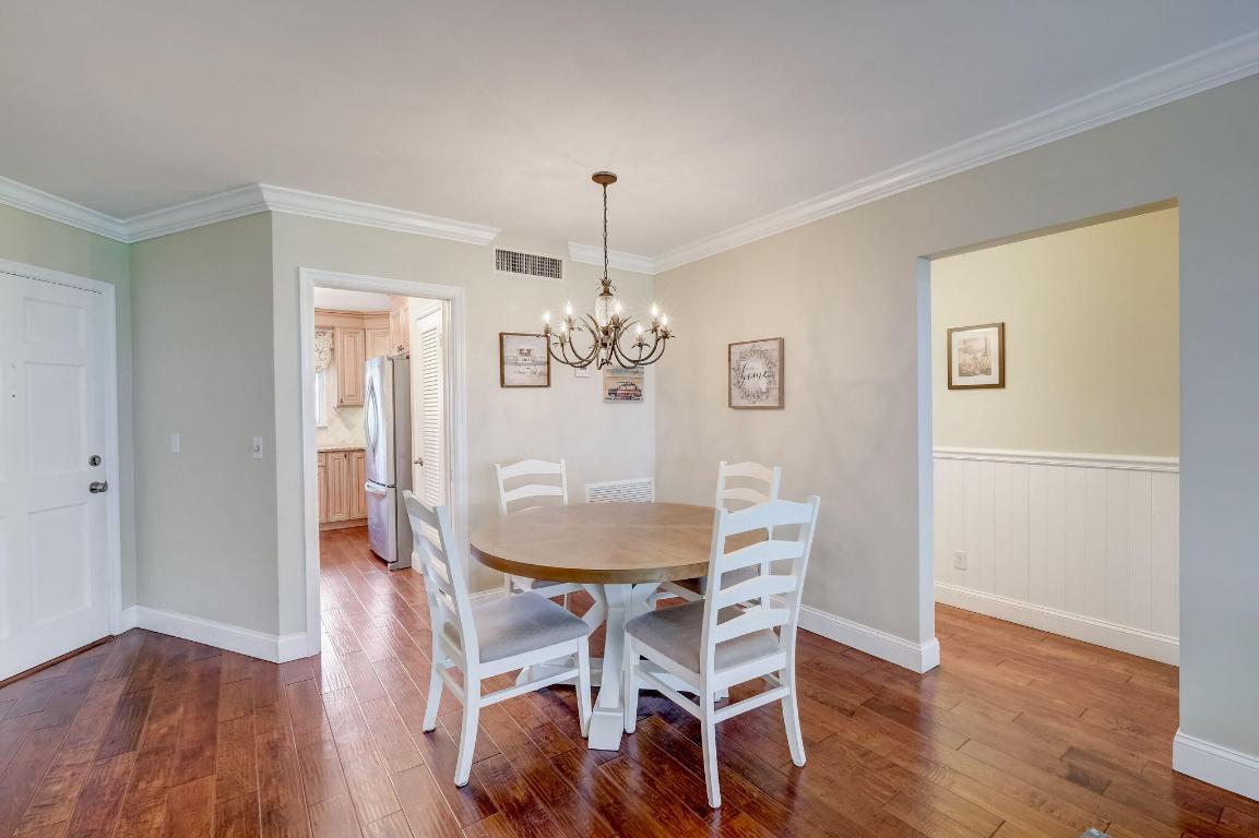 1 Westwood Avenue 104f