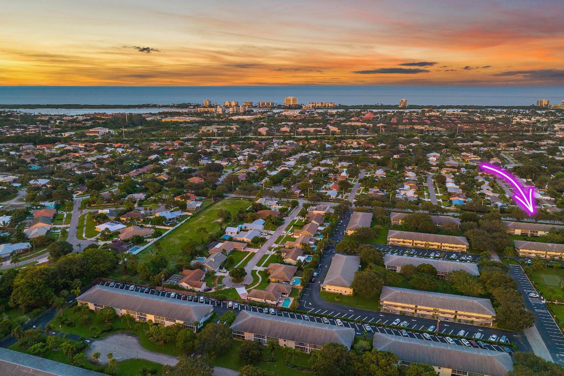 1 Westwood Avenue 104f