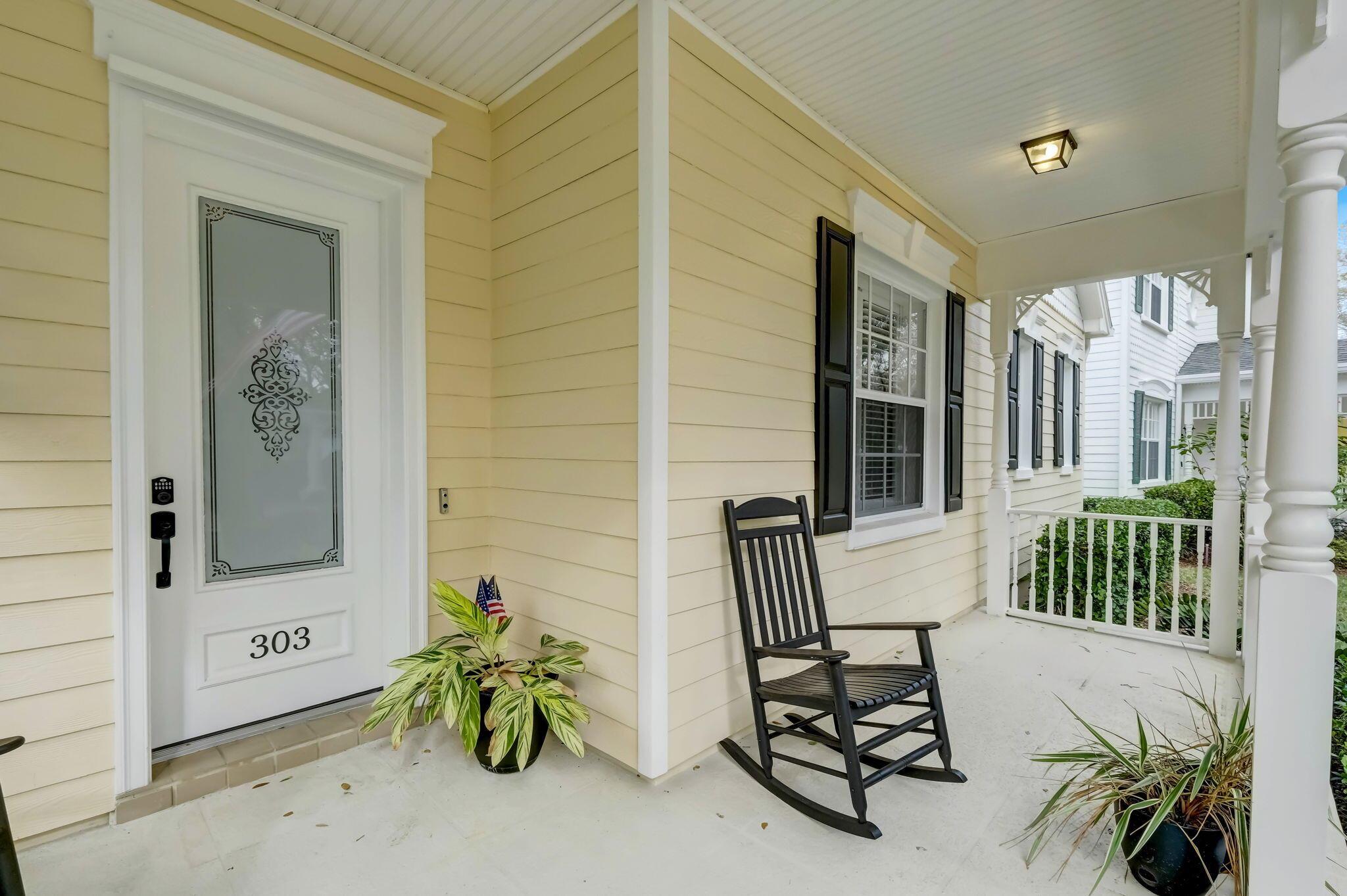 303 Sweet Bay Circle