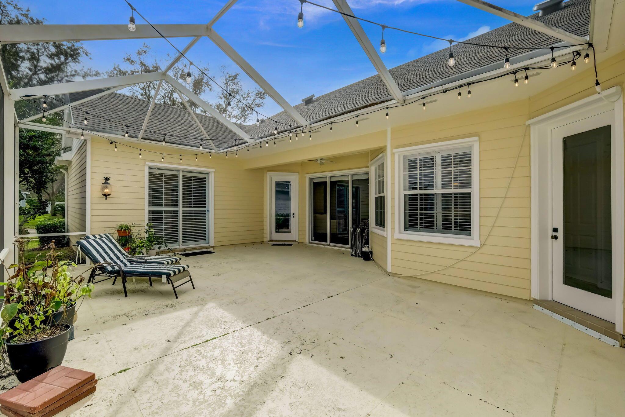 303 Sweet Bay Circle