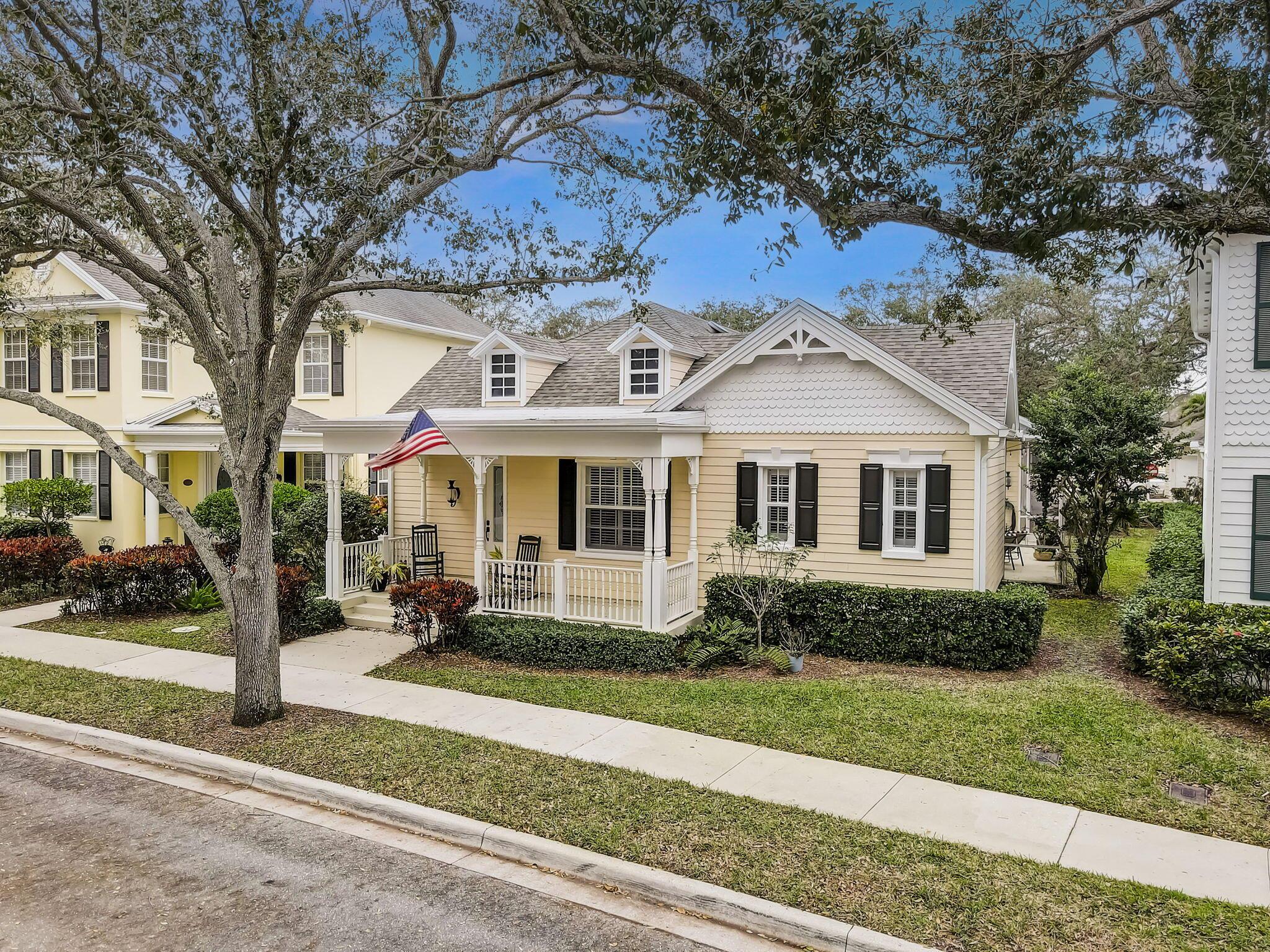 303 Sweet Bay Circle