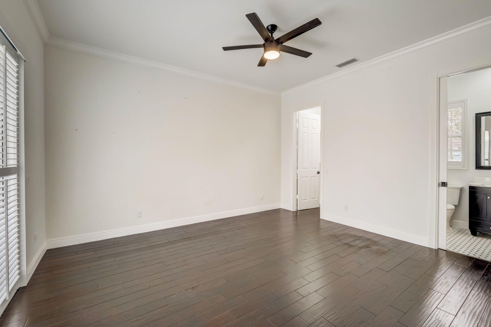 303 Sweet Bay Circle