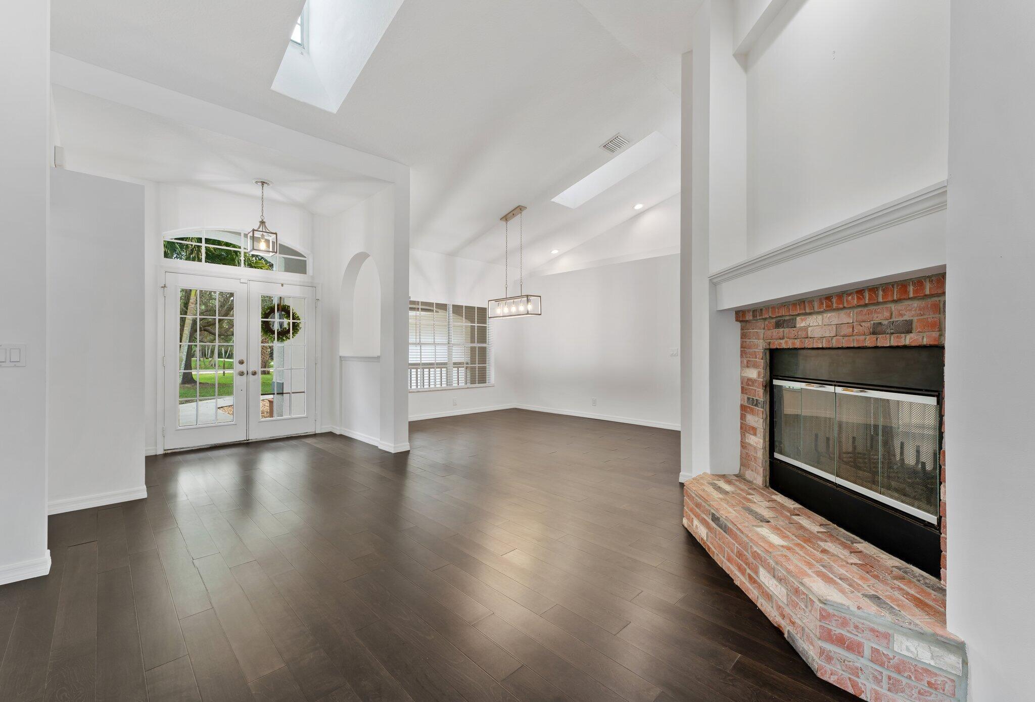 17141 126th Terrace N