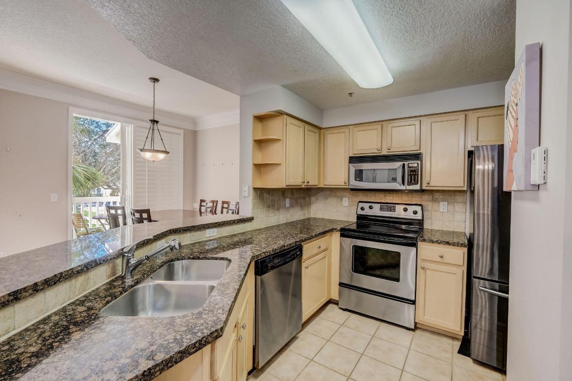 245 Murcia Drive 203