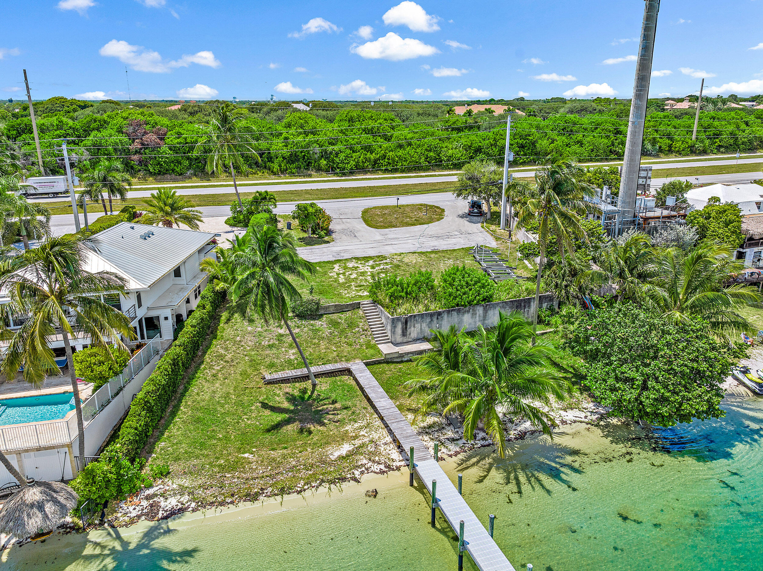 18001 SE Federal Highway