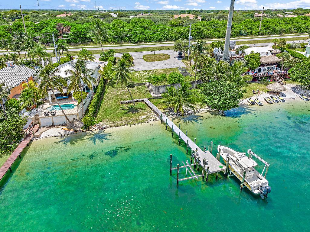 18001 SE Federal Highway