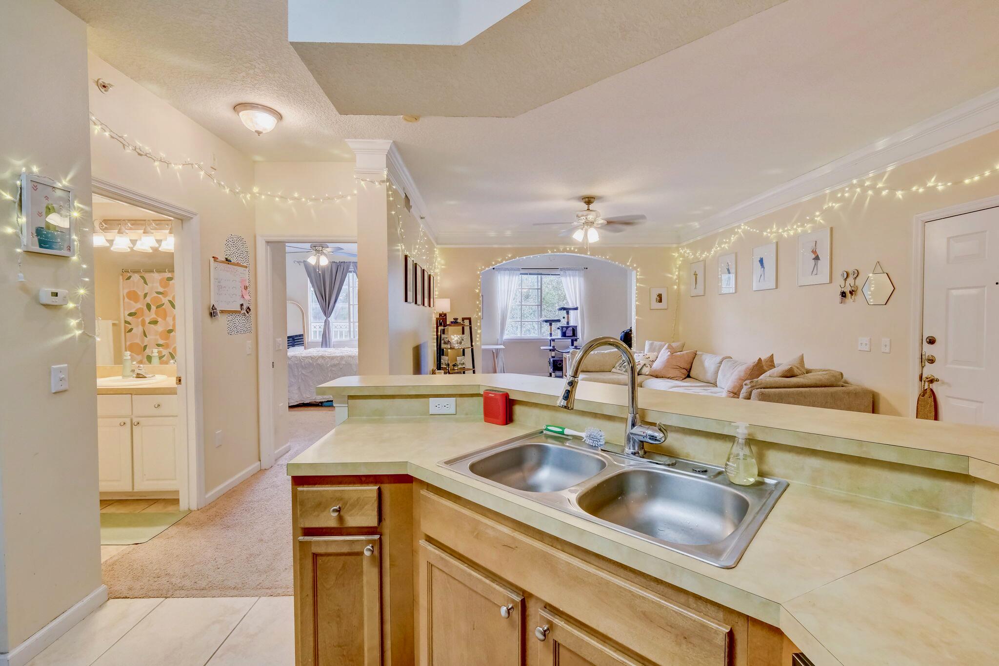8305 Myrtlewood Circle W