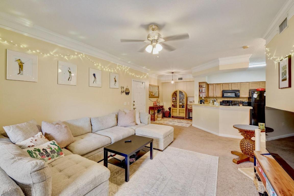 8305 Myrtlewood Circle W