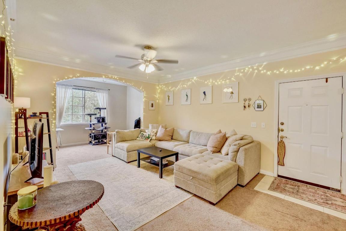 8305 Myrtlewood Circle W