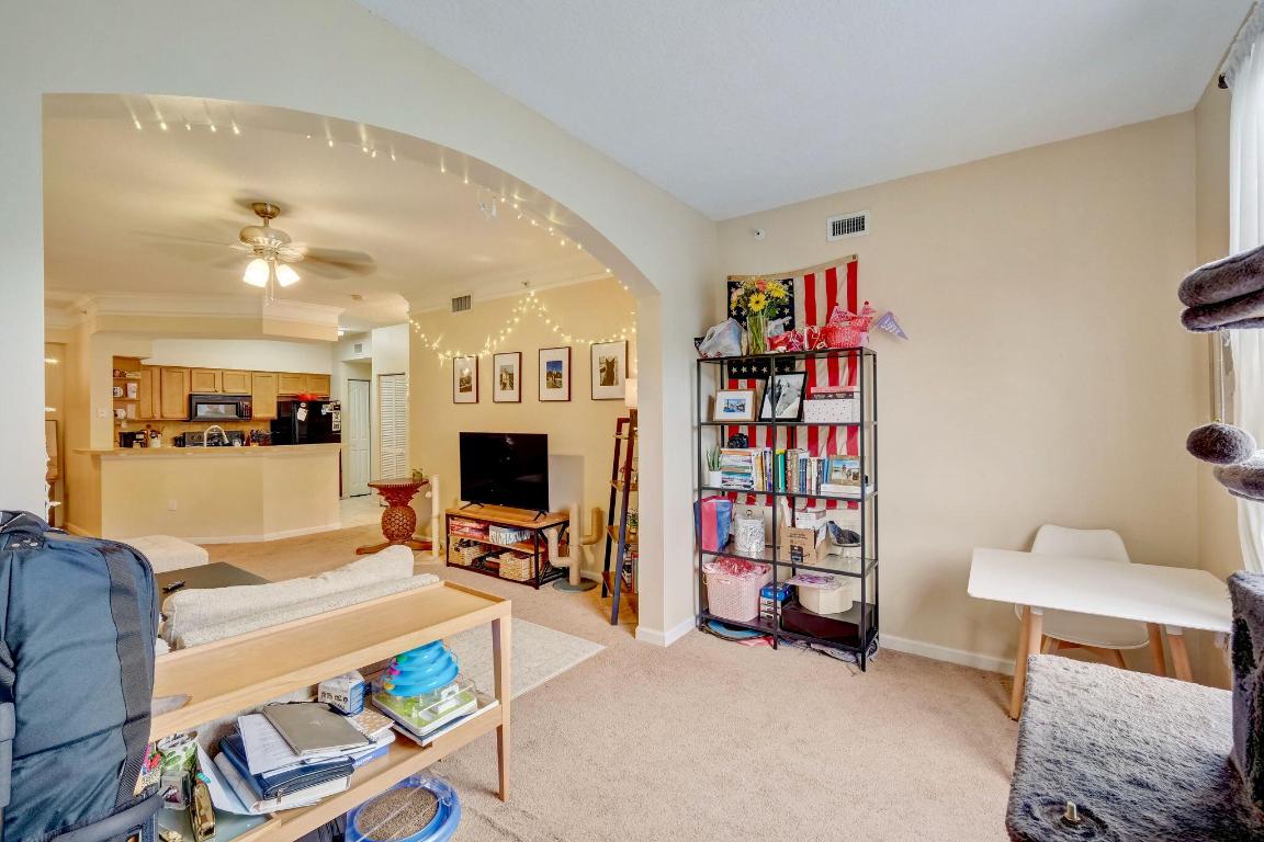 8305 Myrtlewood Circle W