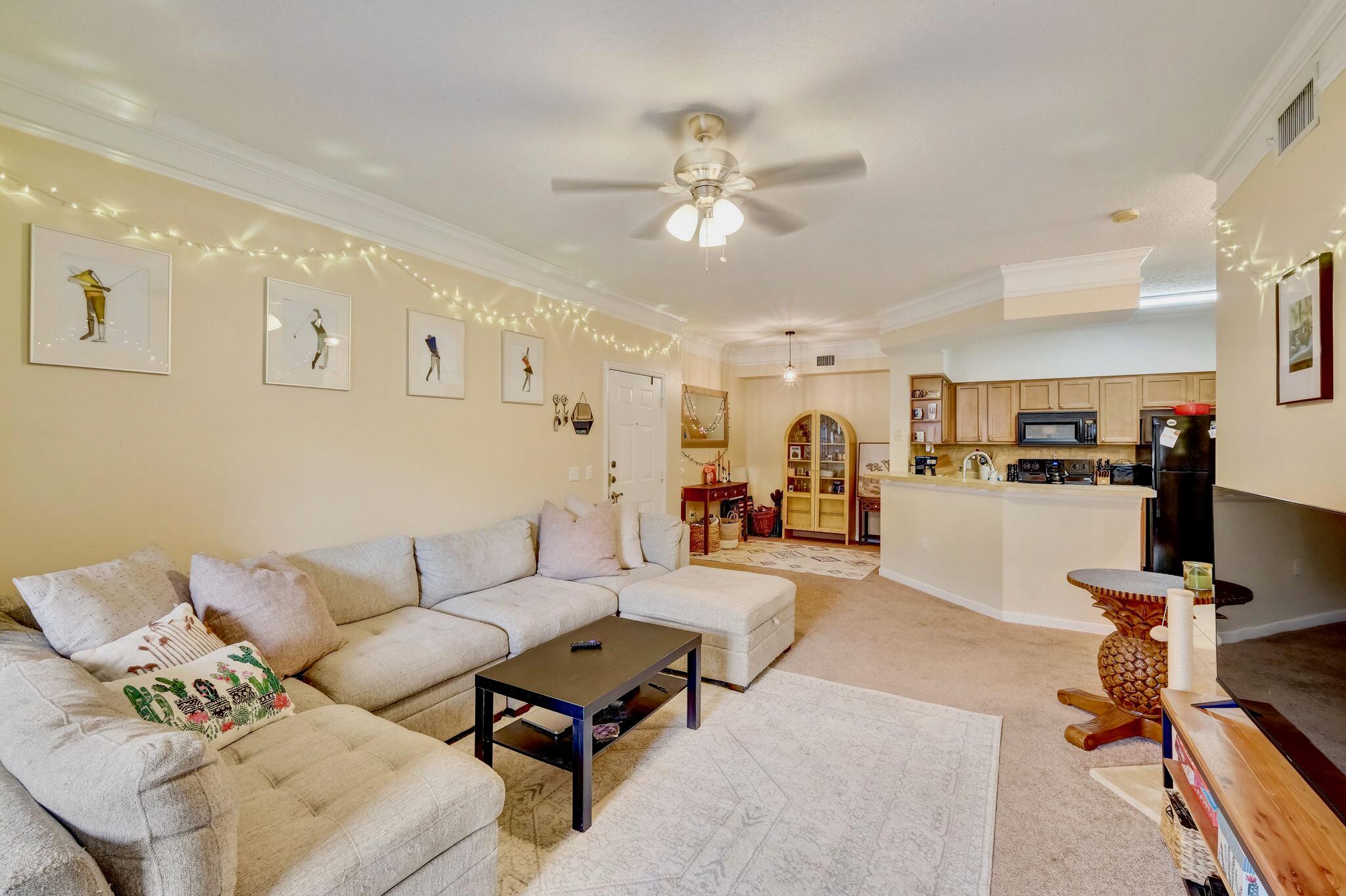 8305 Myrtlewood Circle W