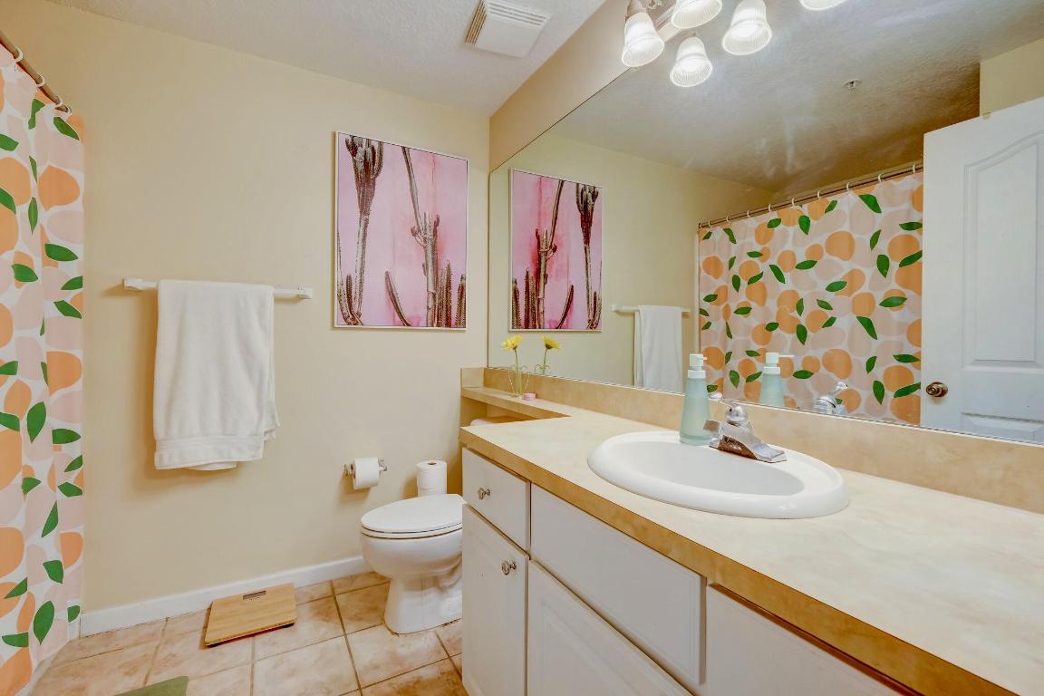 8305 Myrtlewood Circle W