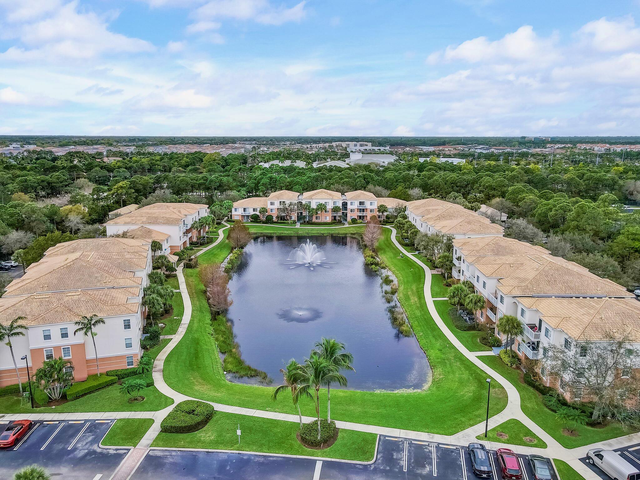 8305 Myrtlewood Circle W