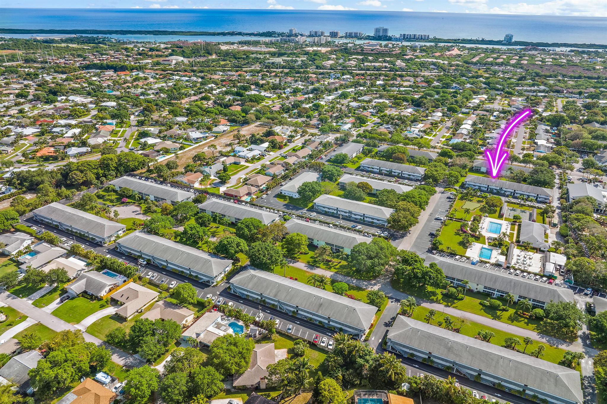 4 Westwood Ave, #204h