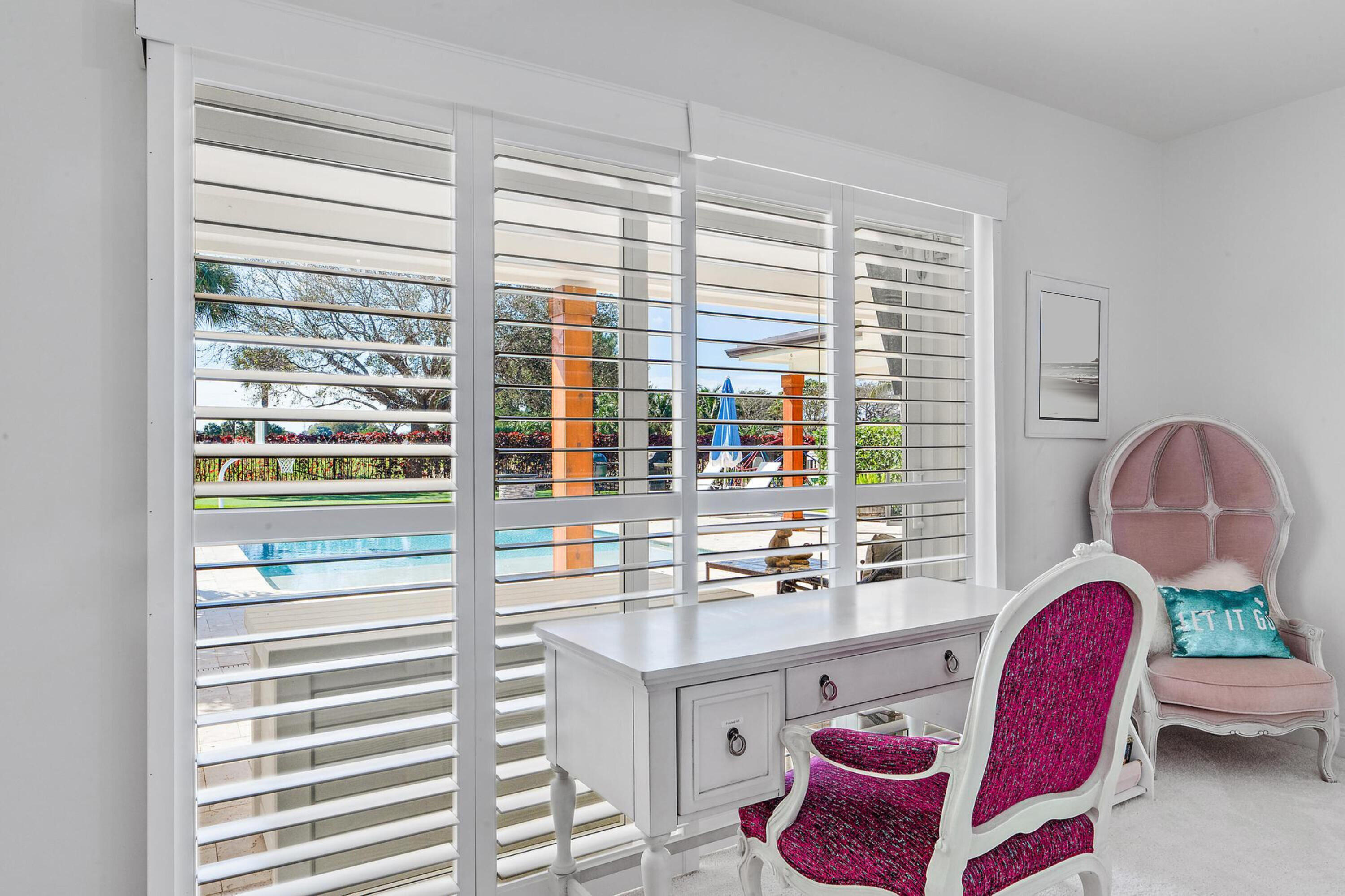 1104 Country Club Circle