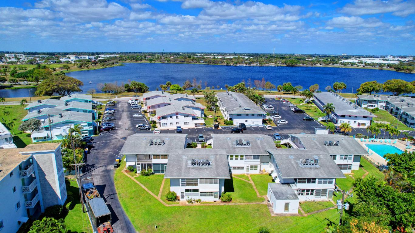 2290 Sunset Avenue 18