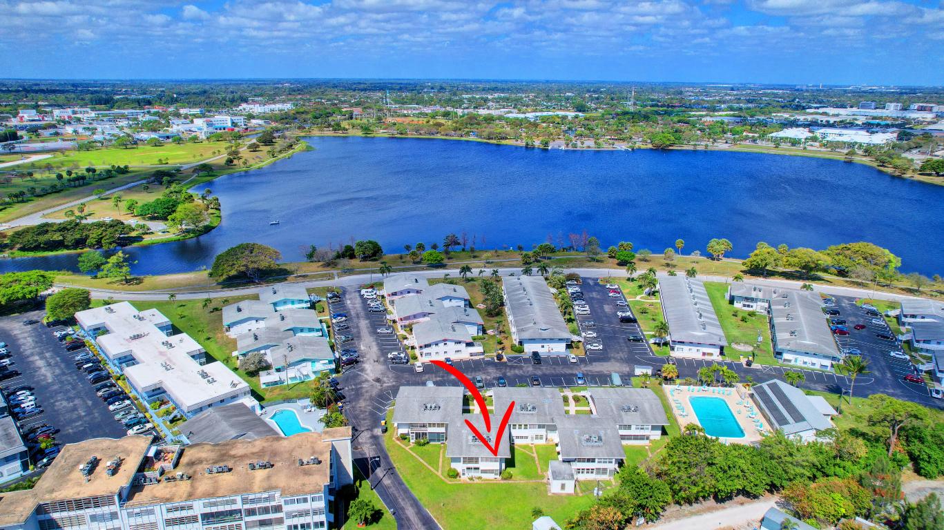 2290 Sunset Avenue 18