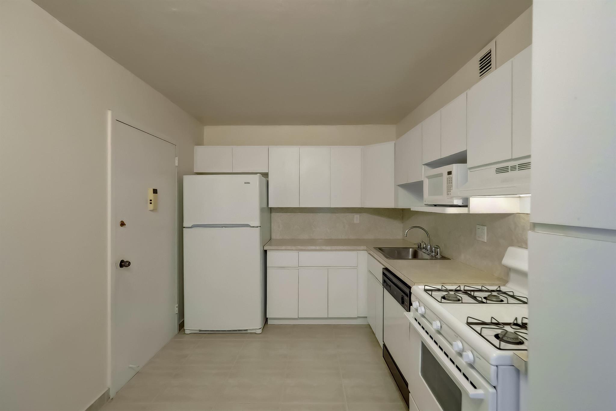 2030 S Ocean Drive 310