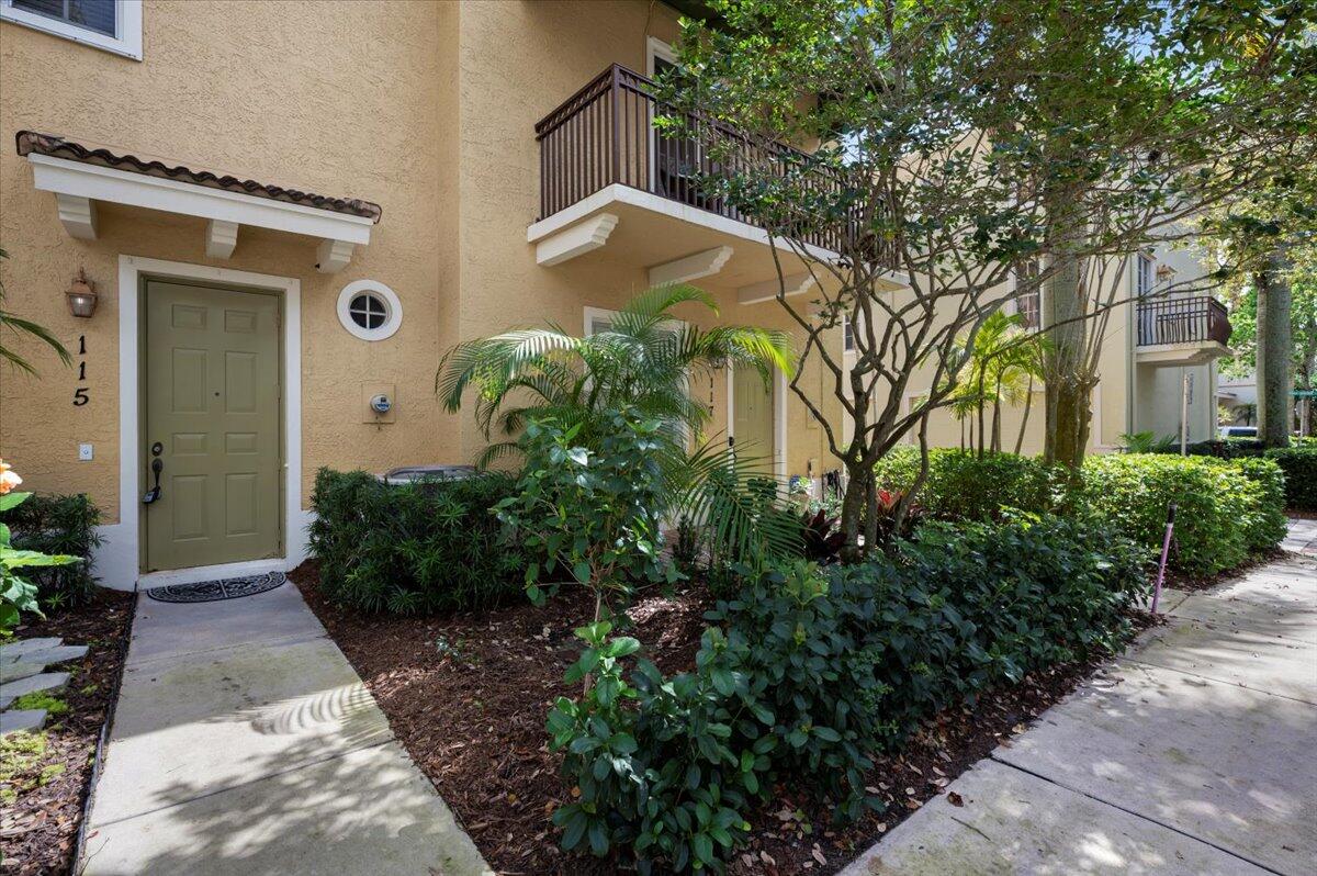 115 Apalachee Lane