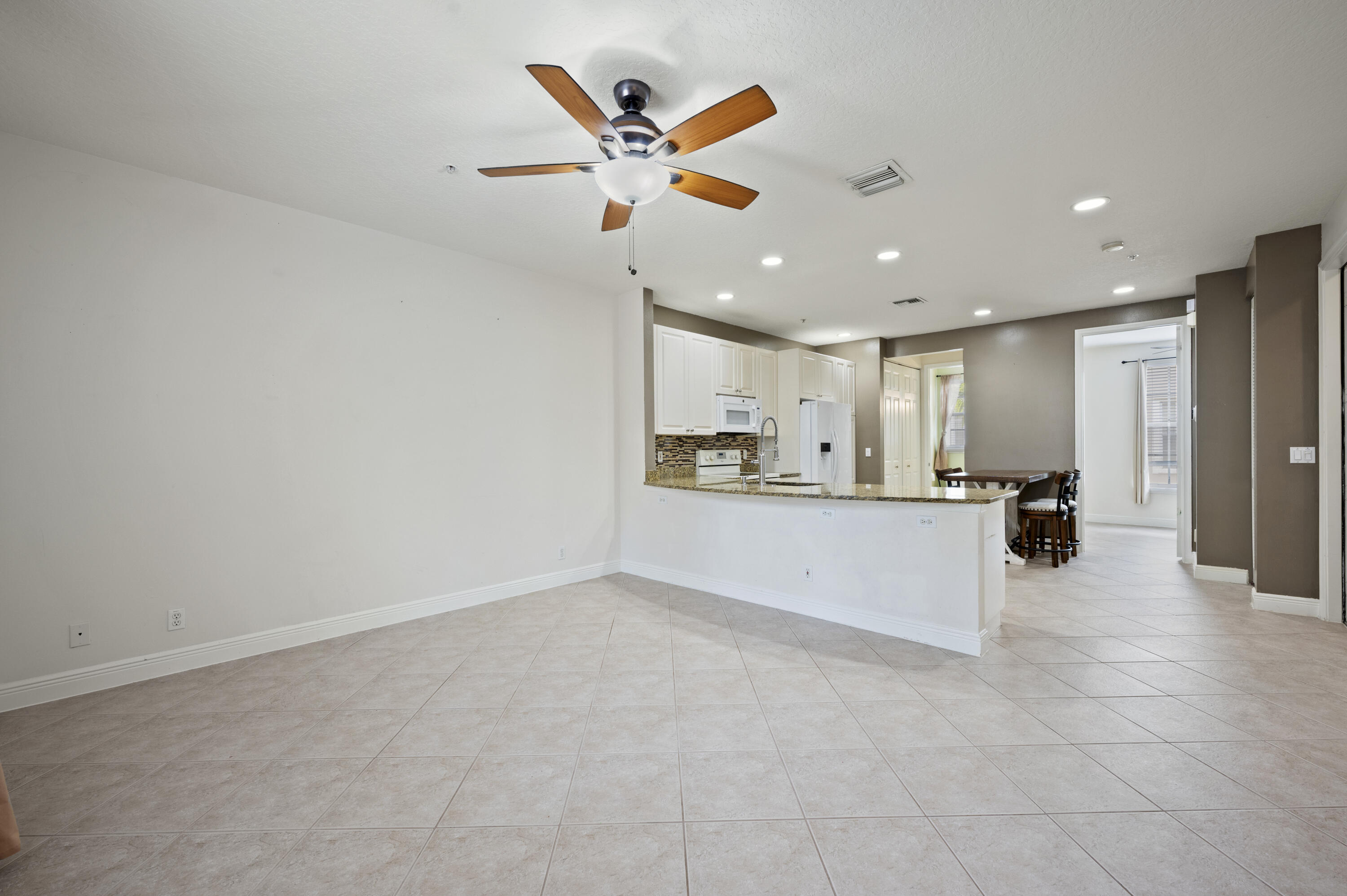115 Apalachee Lane