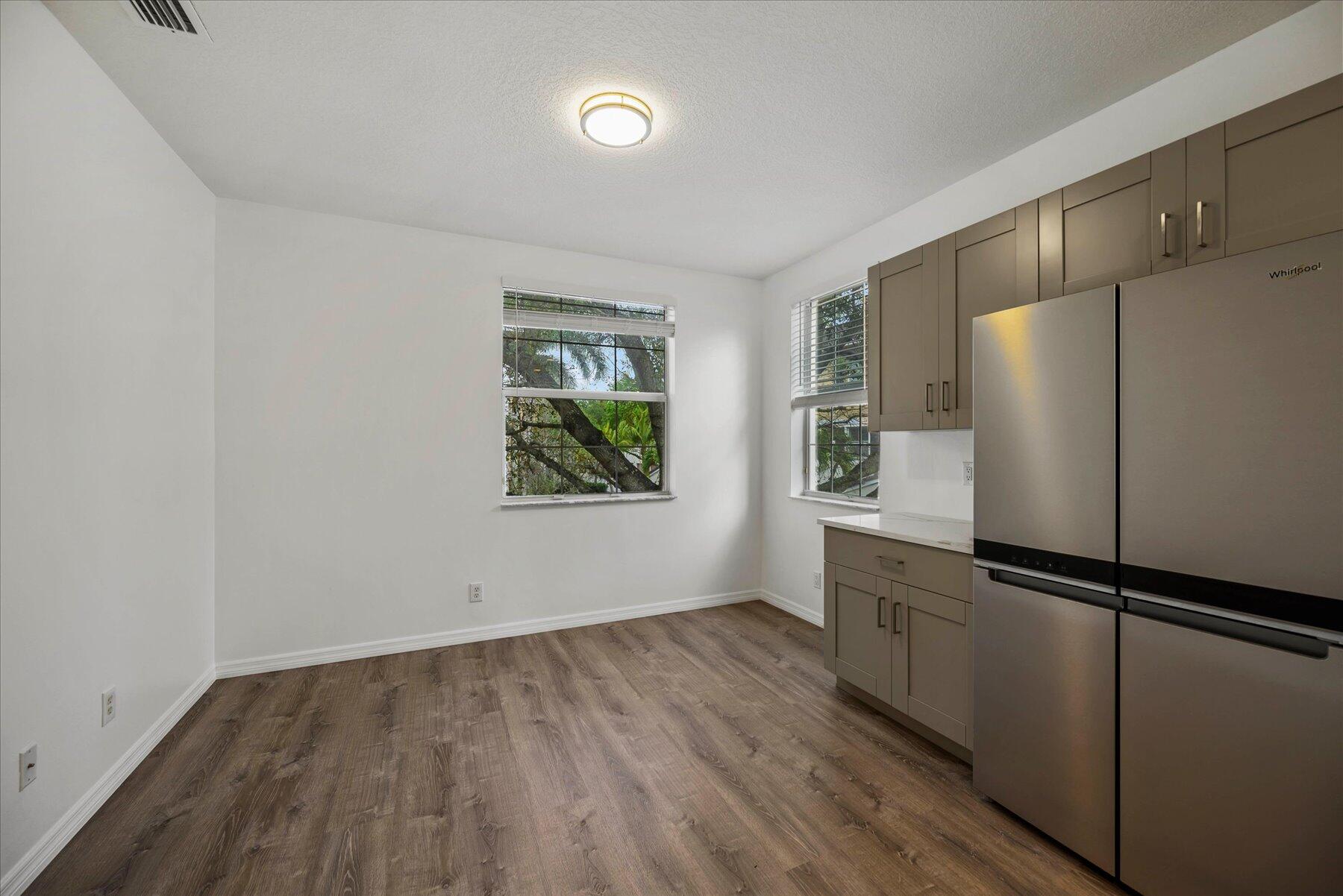 1522 Limetree Bay Avenue