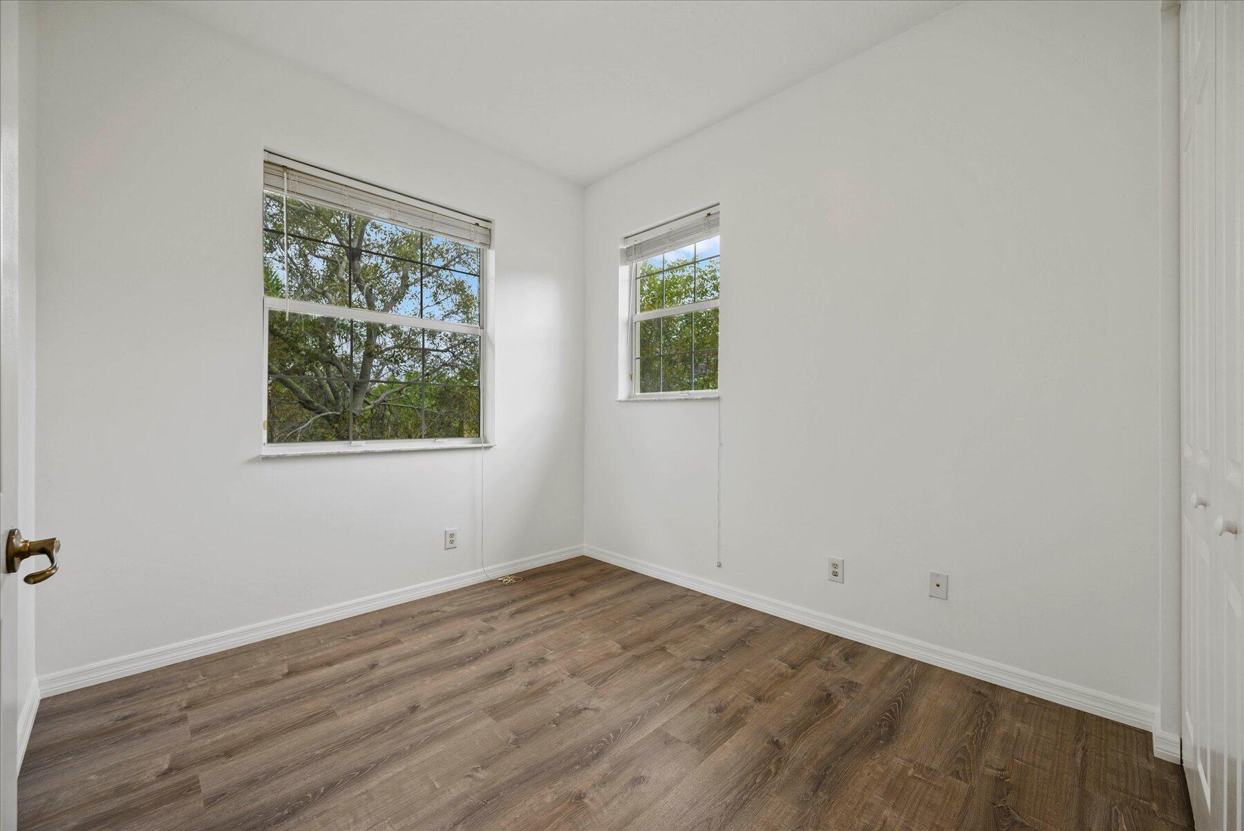 1522 Limetree Bay Avenue