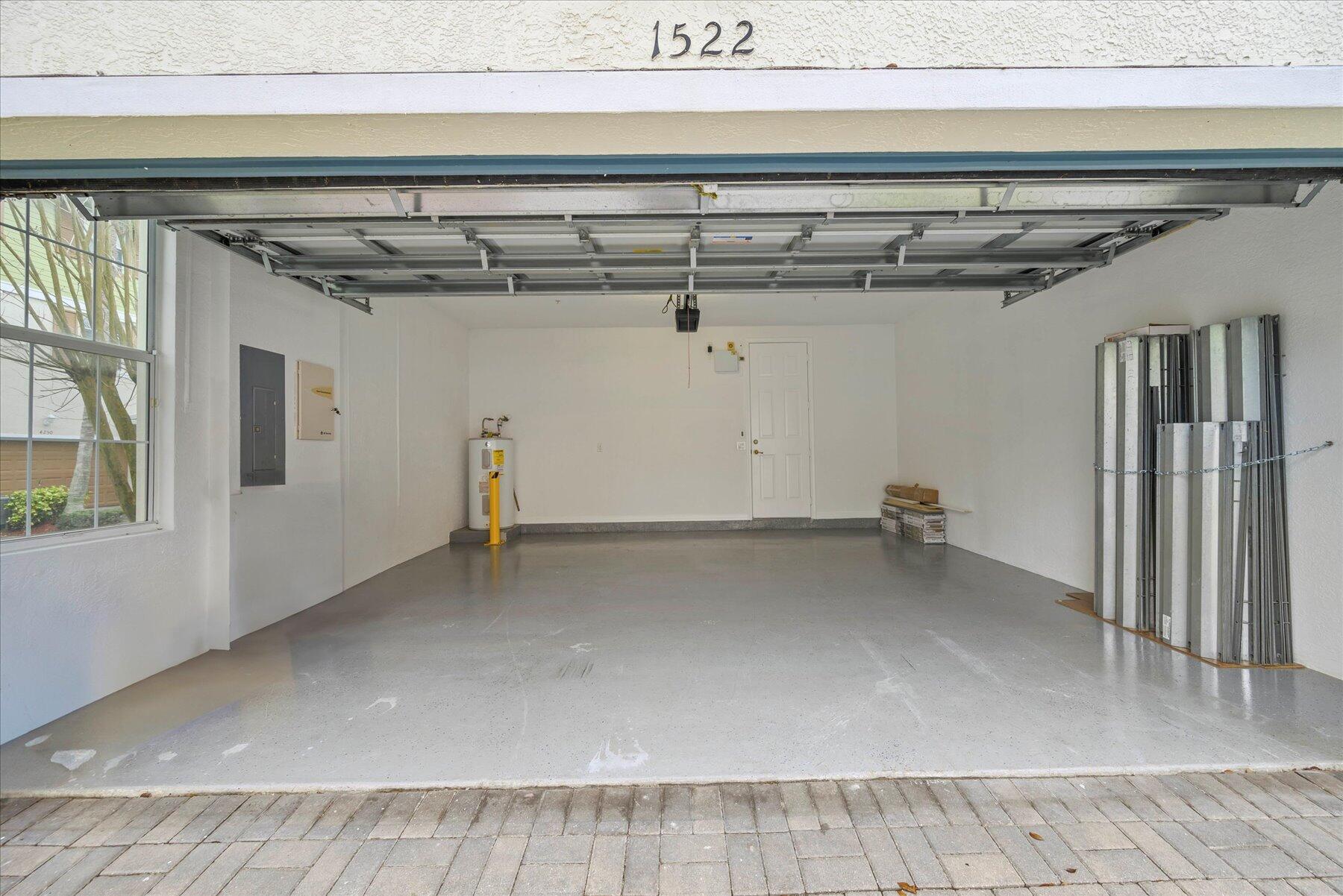 1522 Limetree Bay Avenue