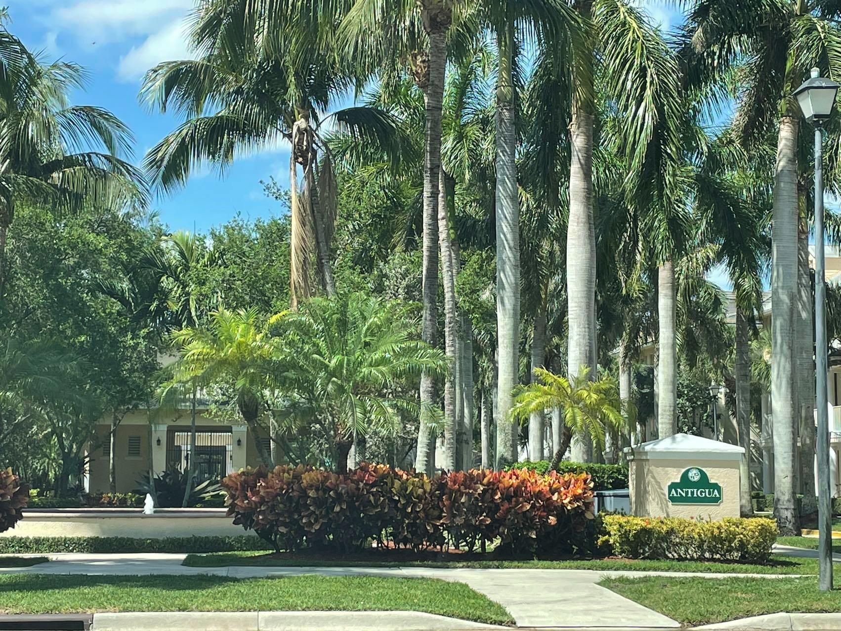 1522 Limetree Bay Avenue