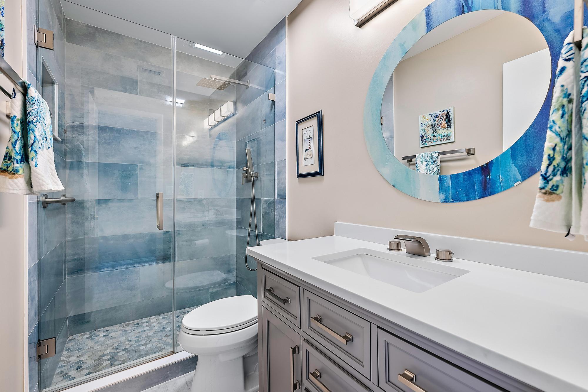 755 Saturn Street E204