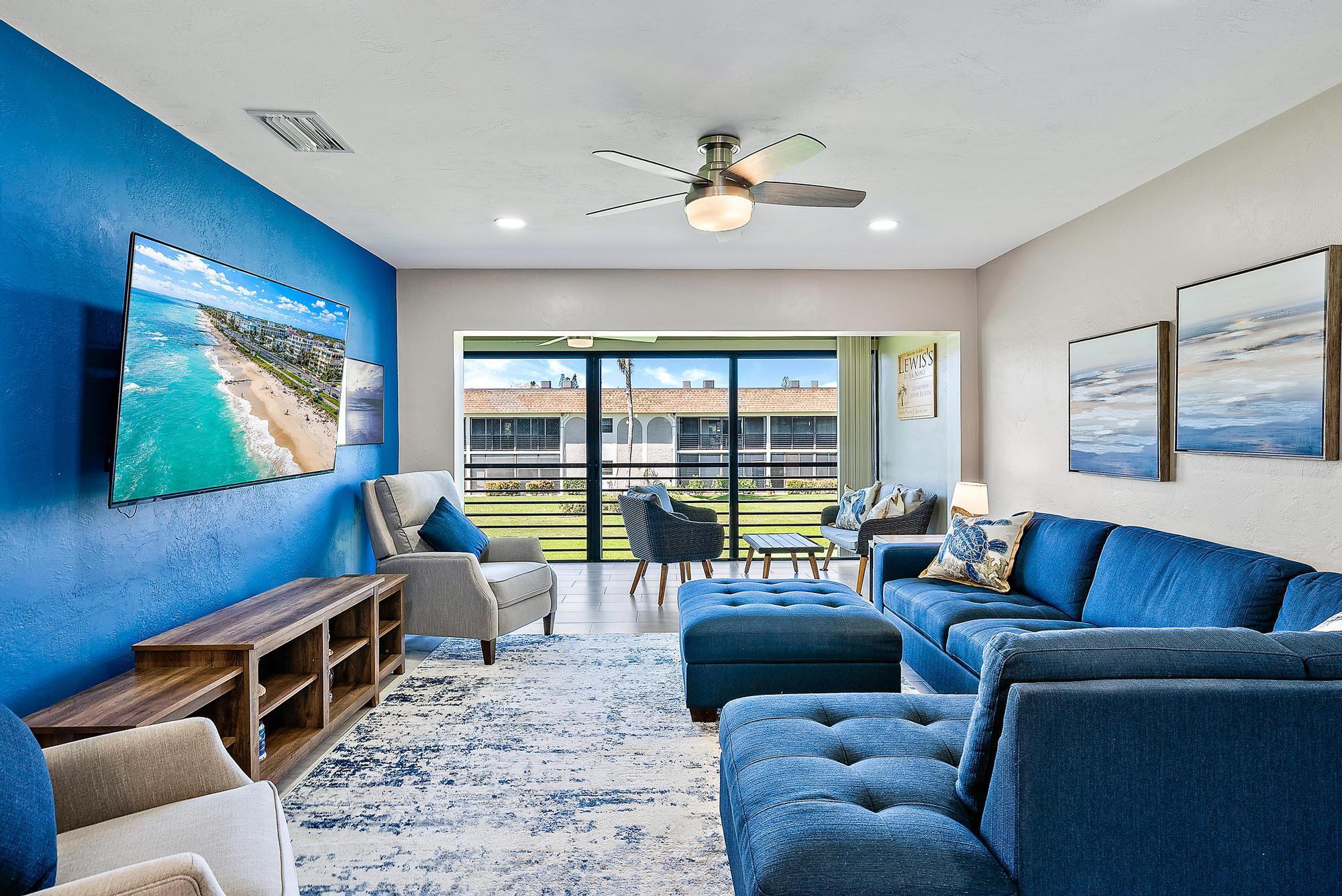 755 Saturn Street E204