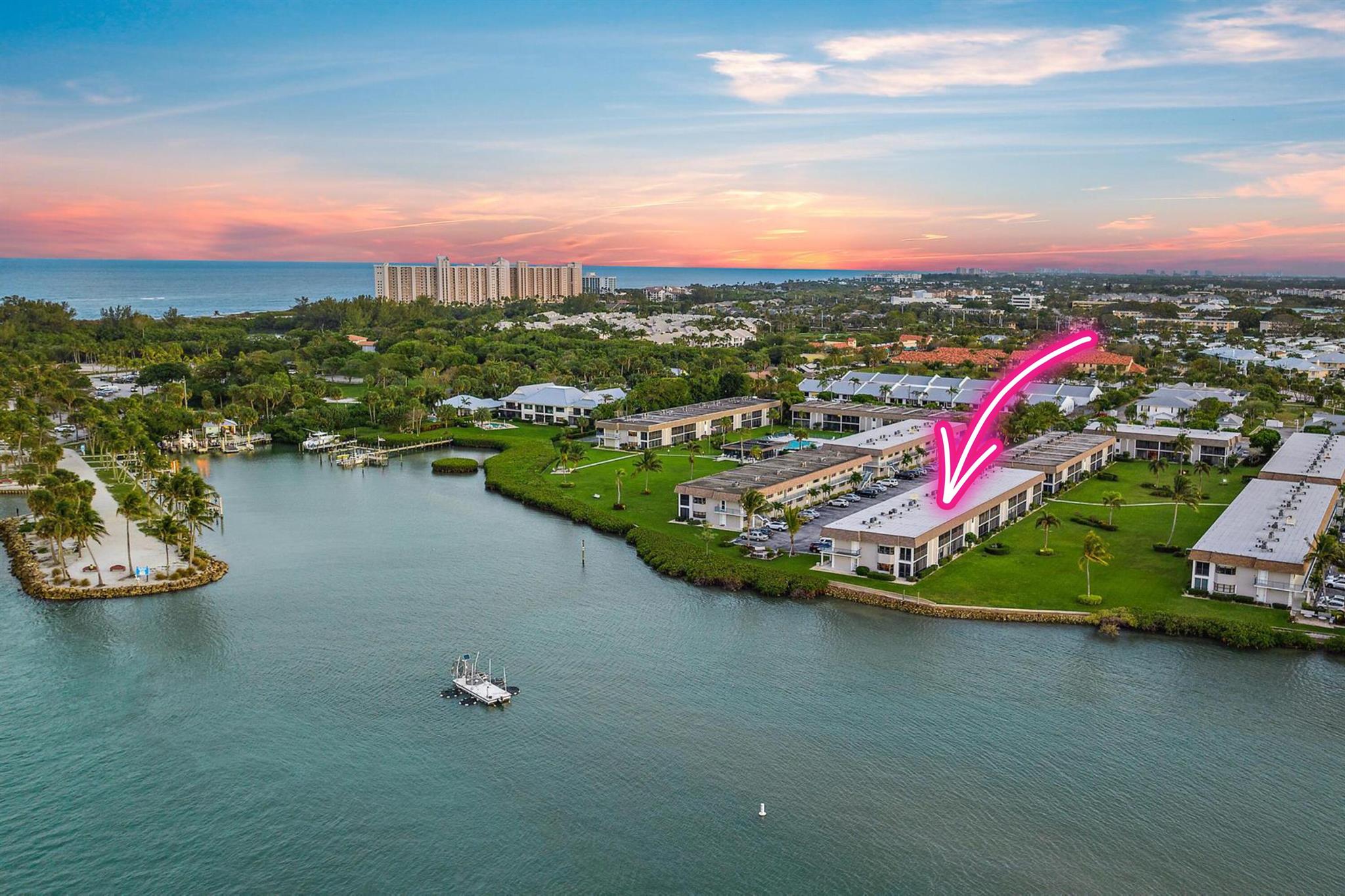 755 Saturn Street E204