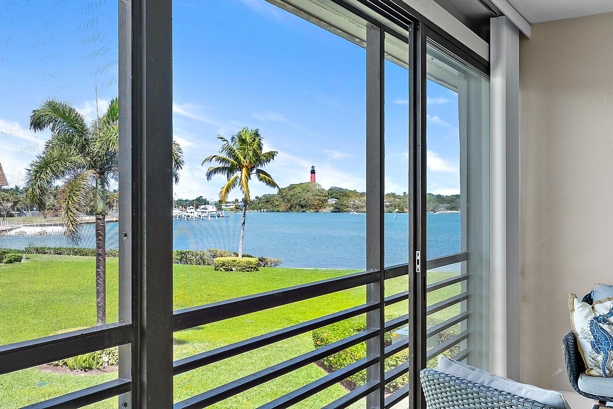 755 Saturn Street E204