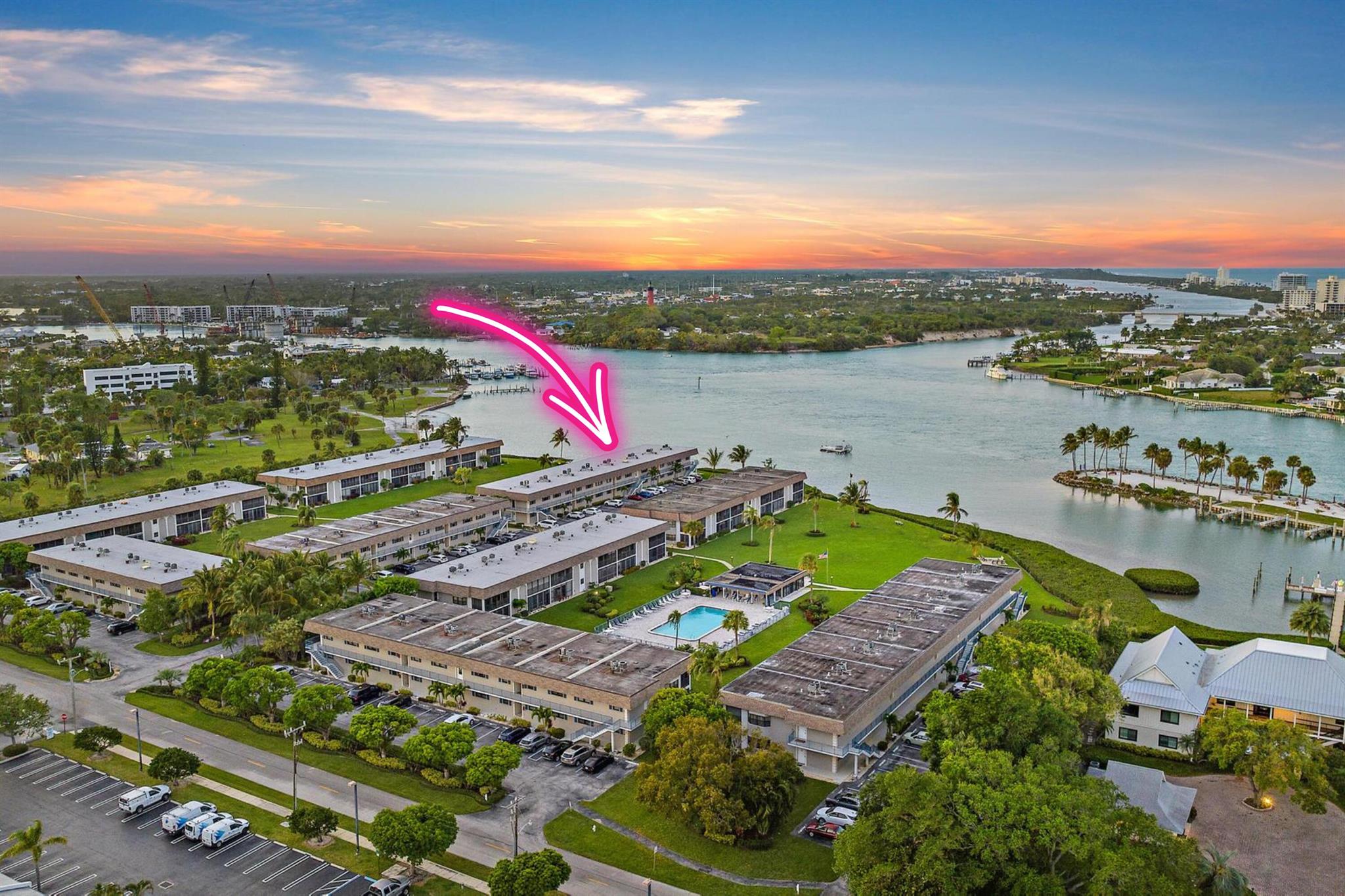 755 Saturn Street E204