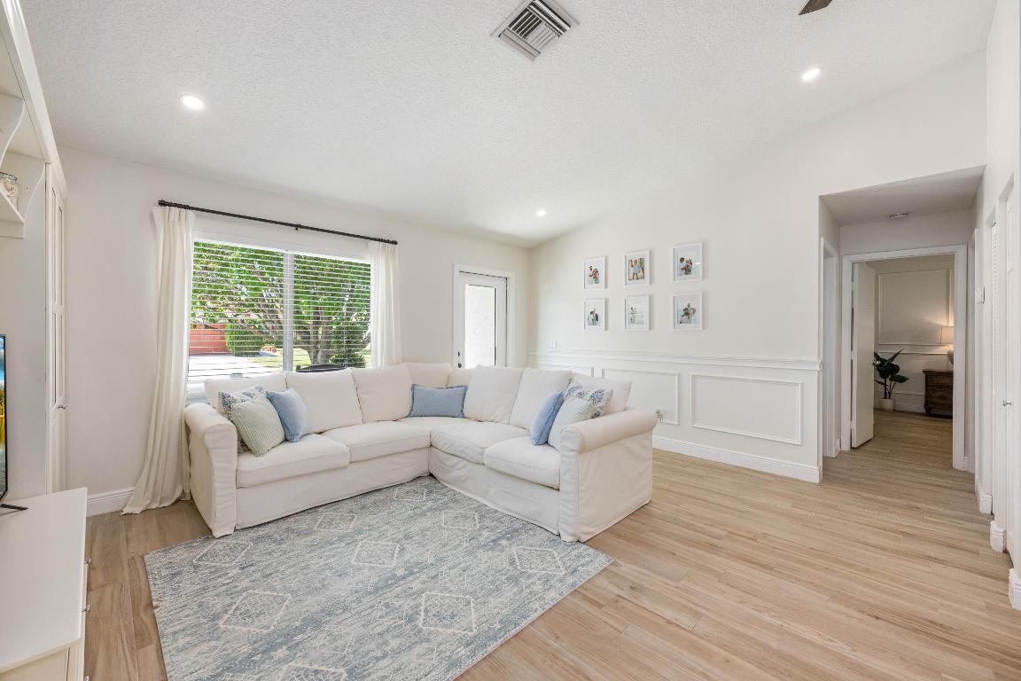 163 Arrowhead Circle