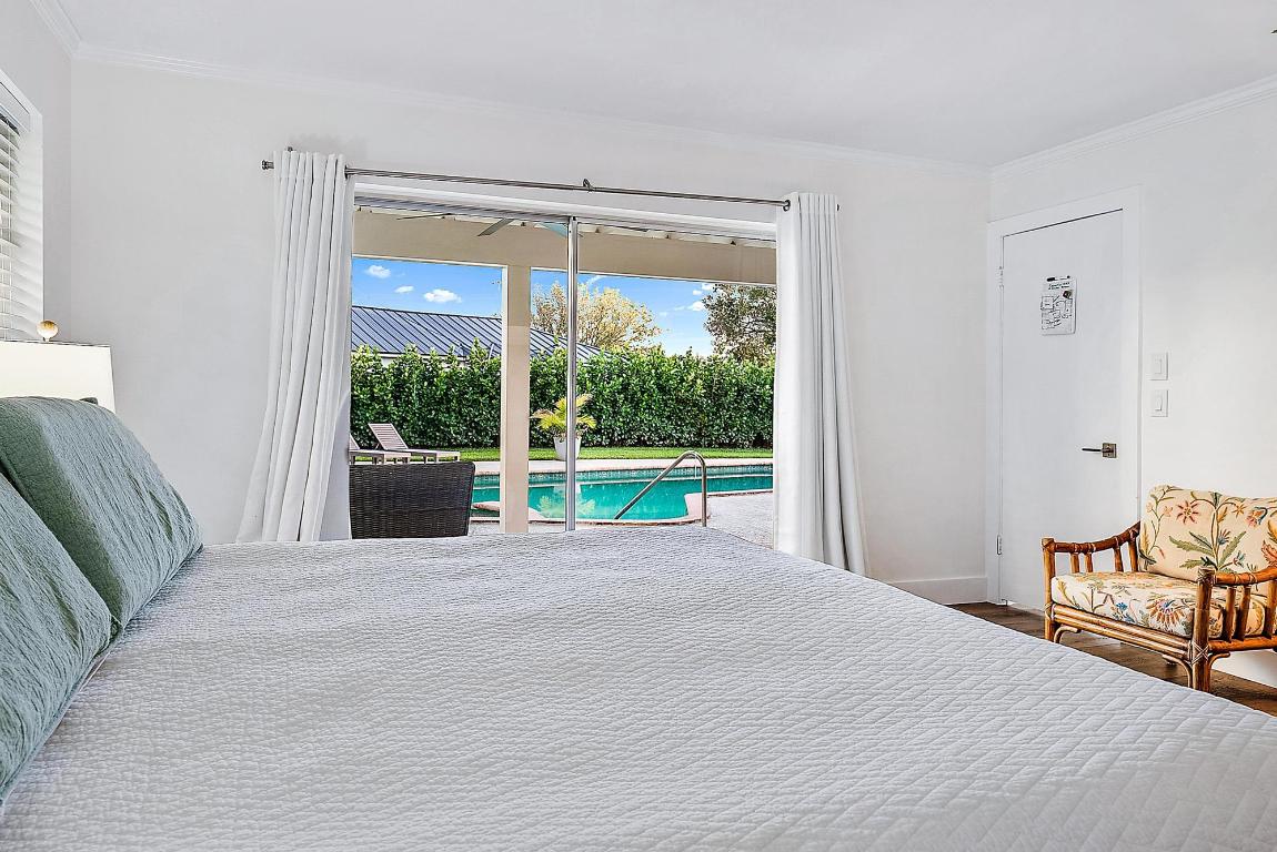 305 Country Club Drive