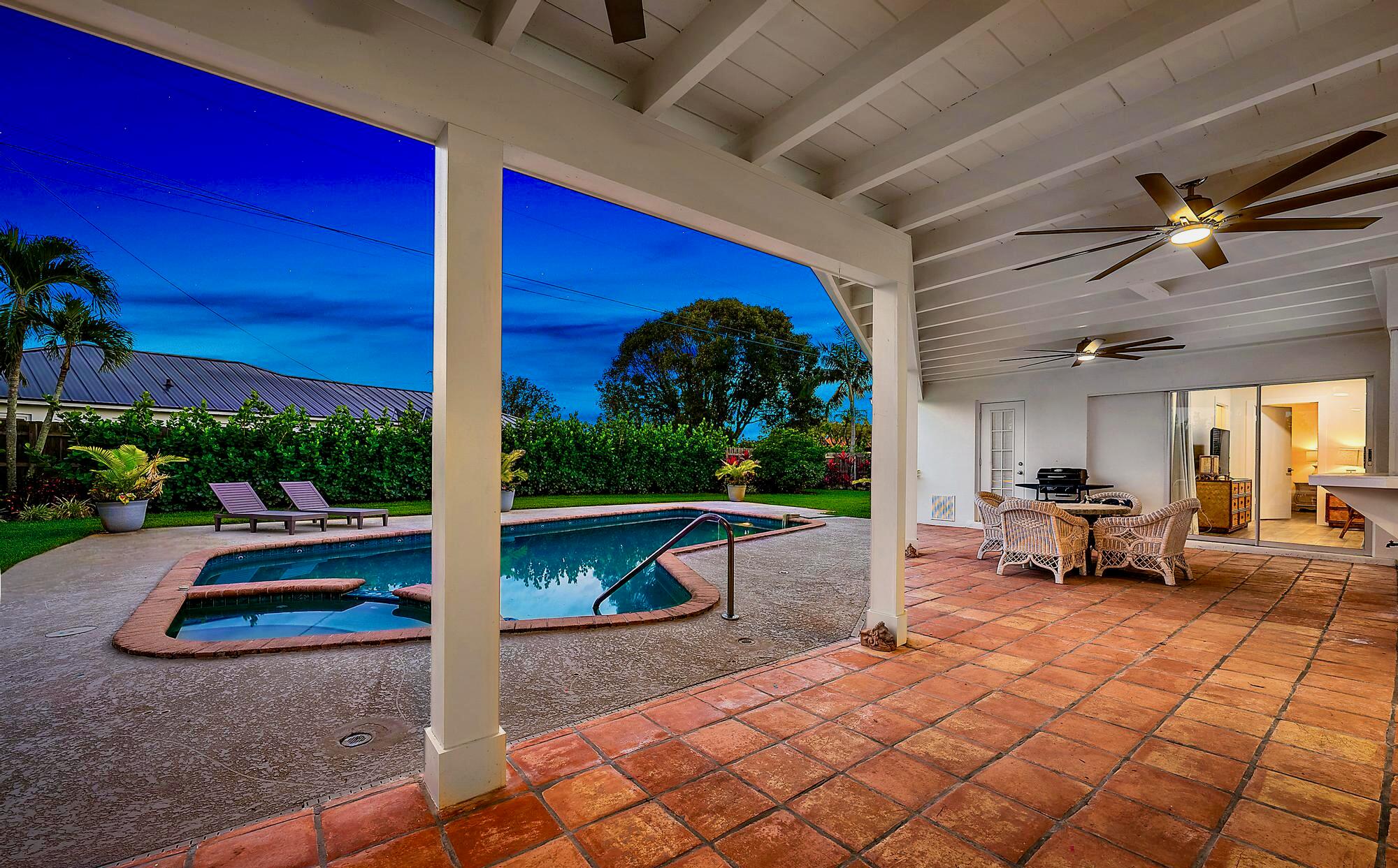 305 Country Club Drive