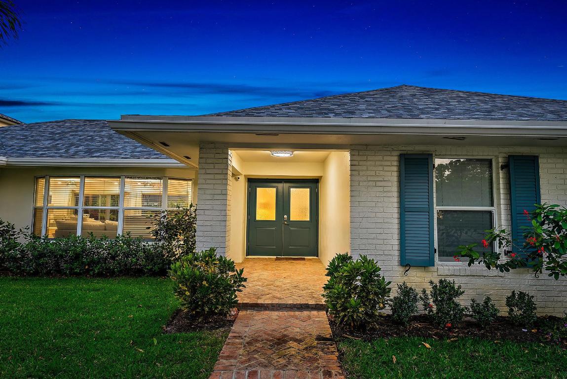 305 Country Club Drive