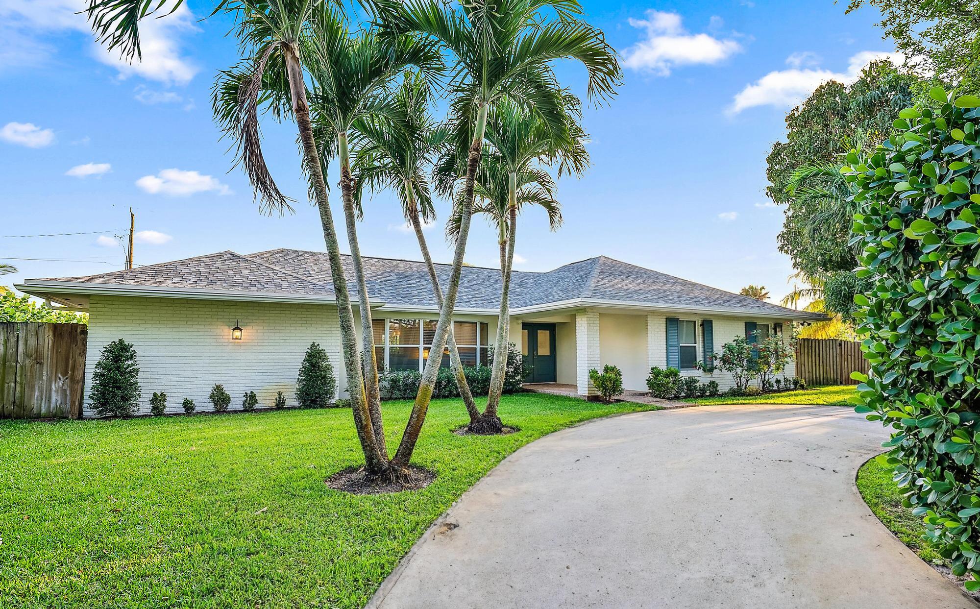 305 Country Club Drive