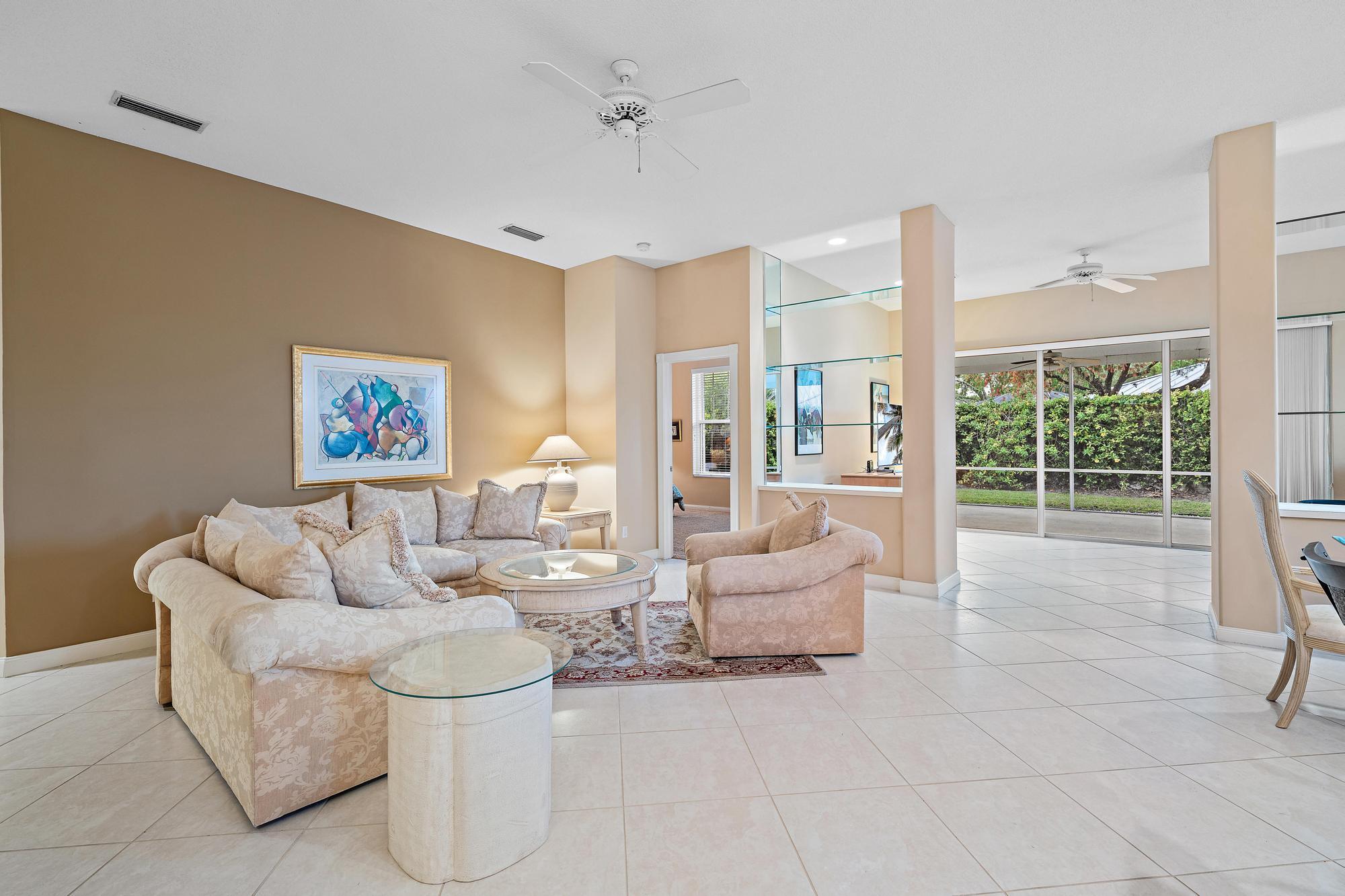 2821 SW Brighton Way