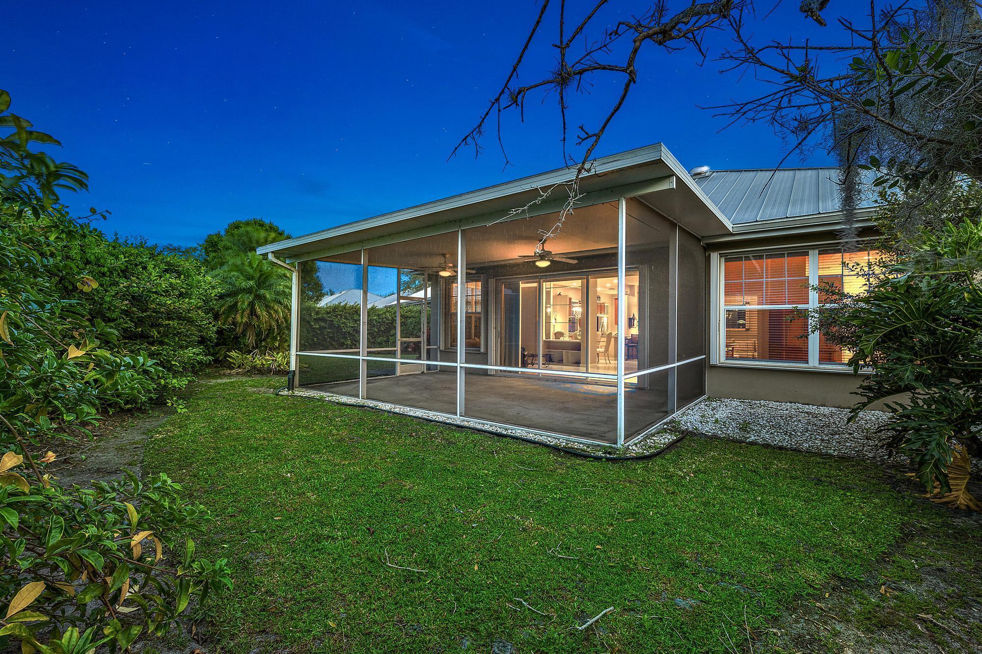 2821 SW Brighton Way