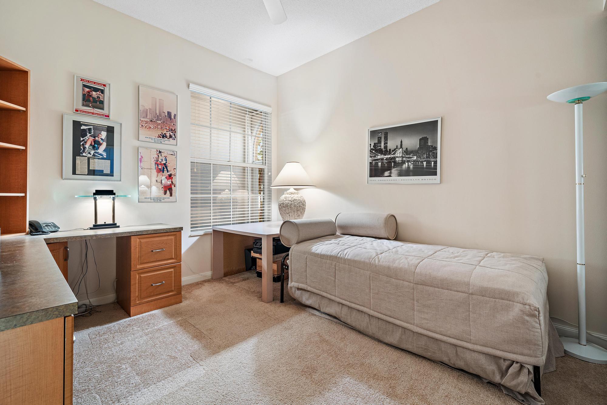 2821 SW Brighton Way