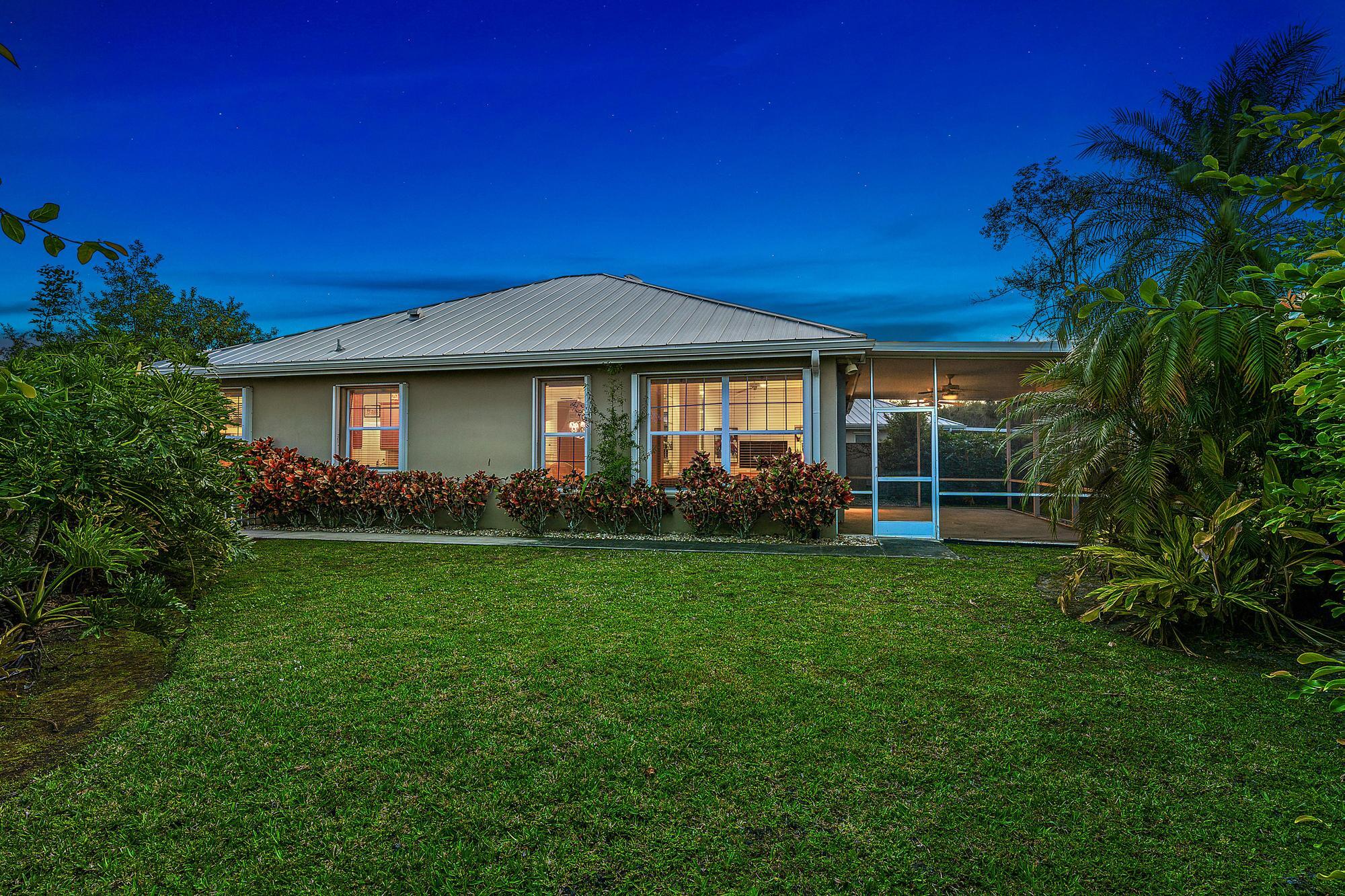 2821 SW Brighton Way