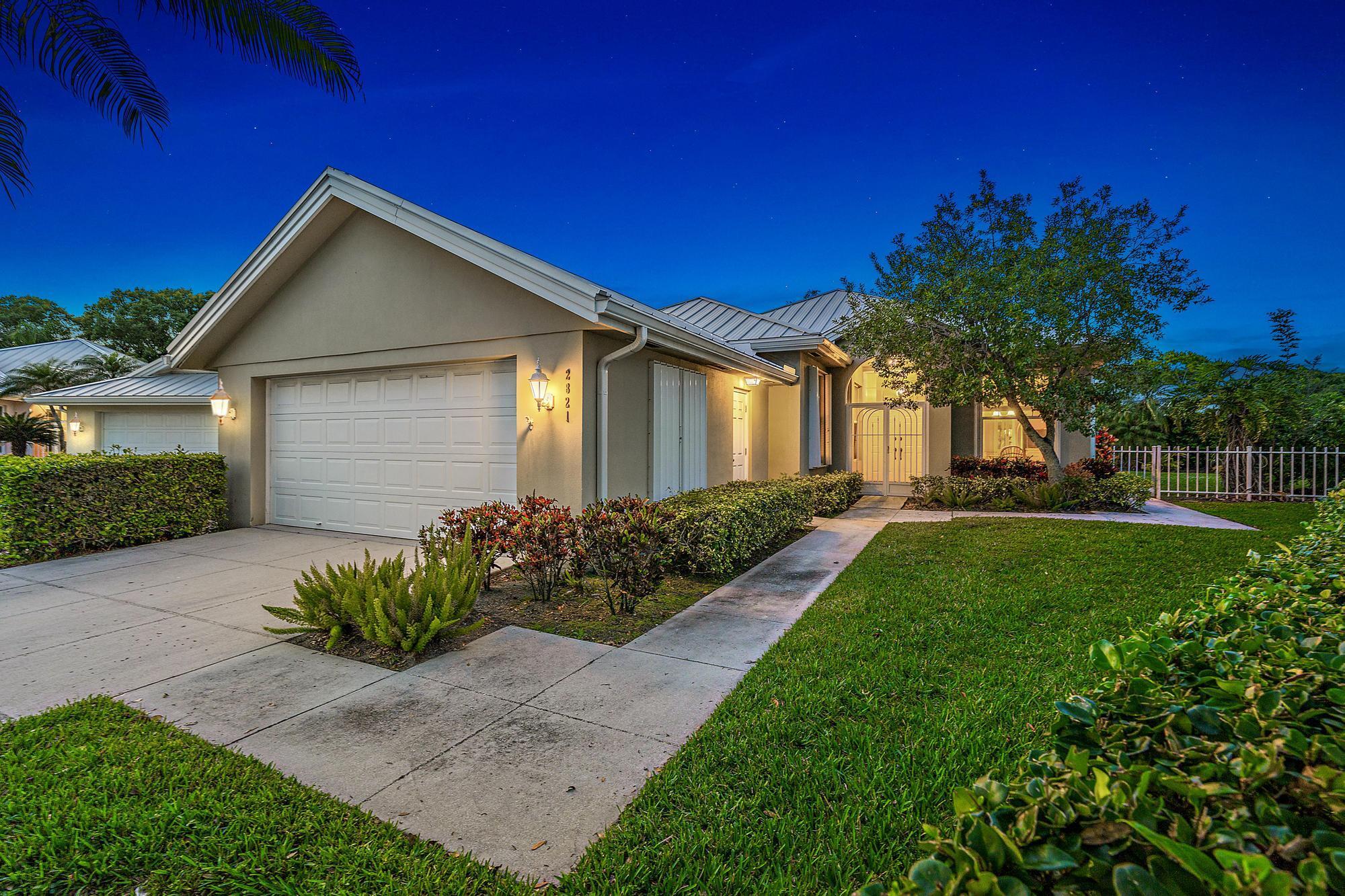 2821 SW Brighton Way