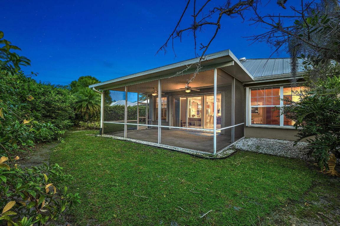 2821 SW Brighton Way